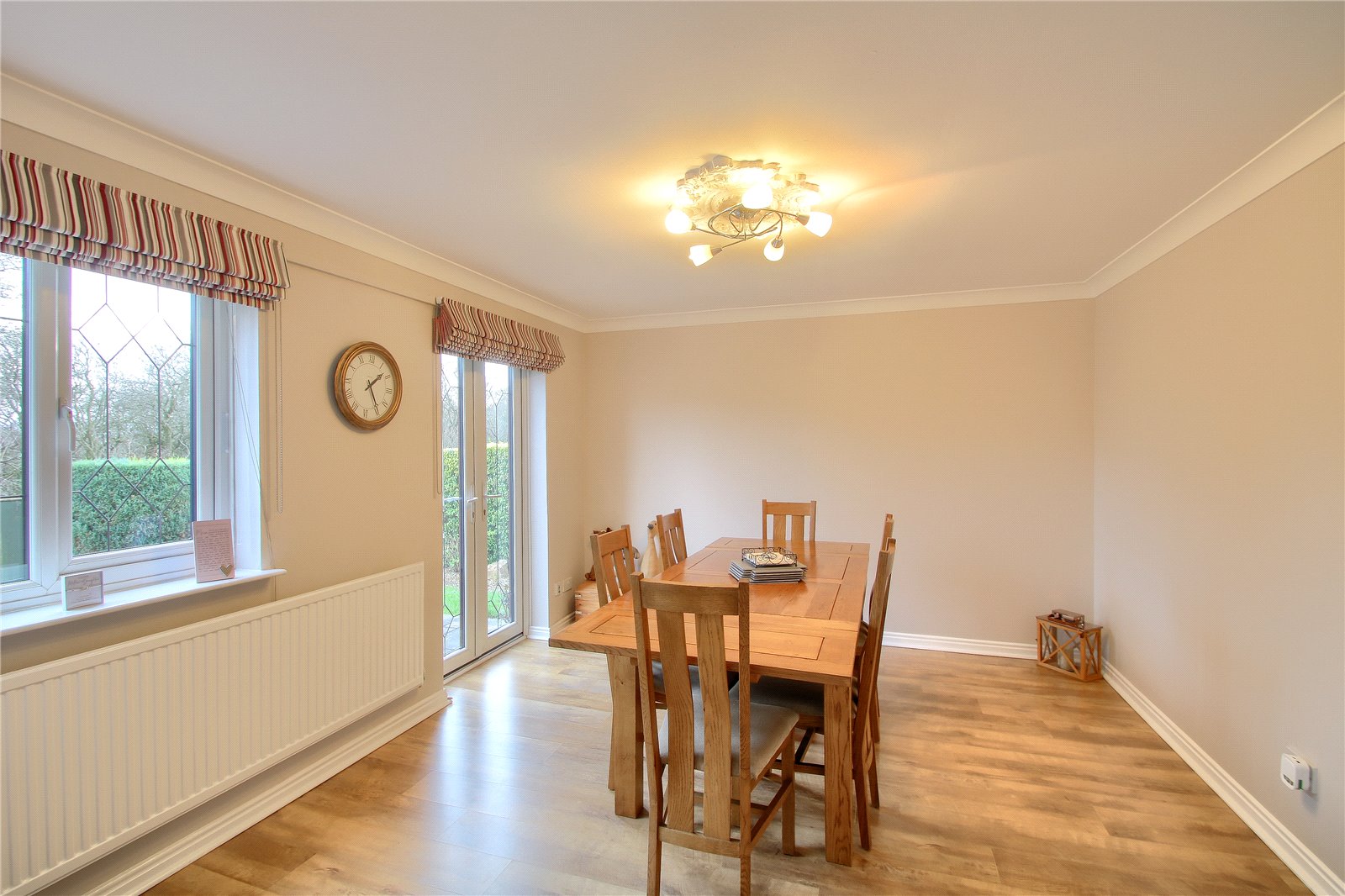 4 bed house for sale in Thorington Gardens, Ingleby Barwick  - Property Image 5