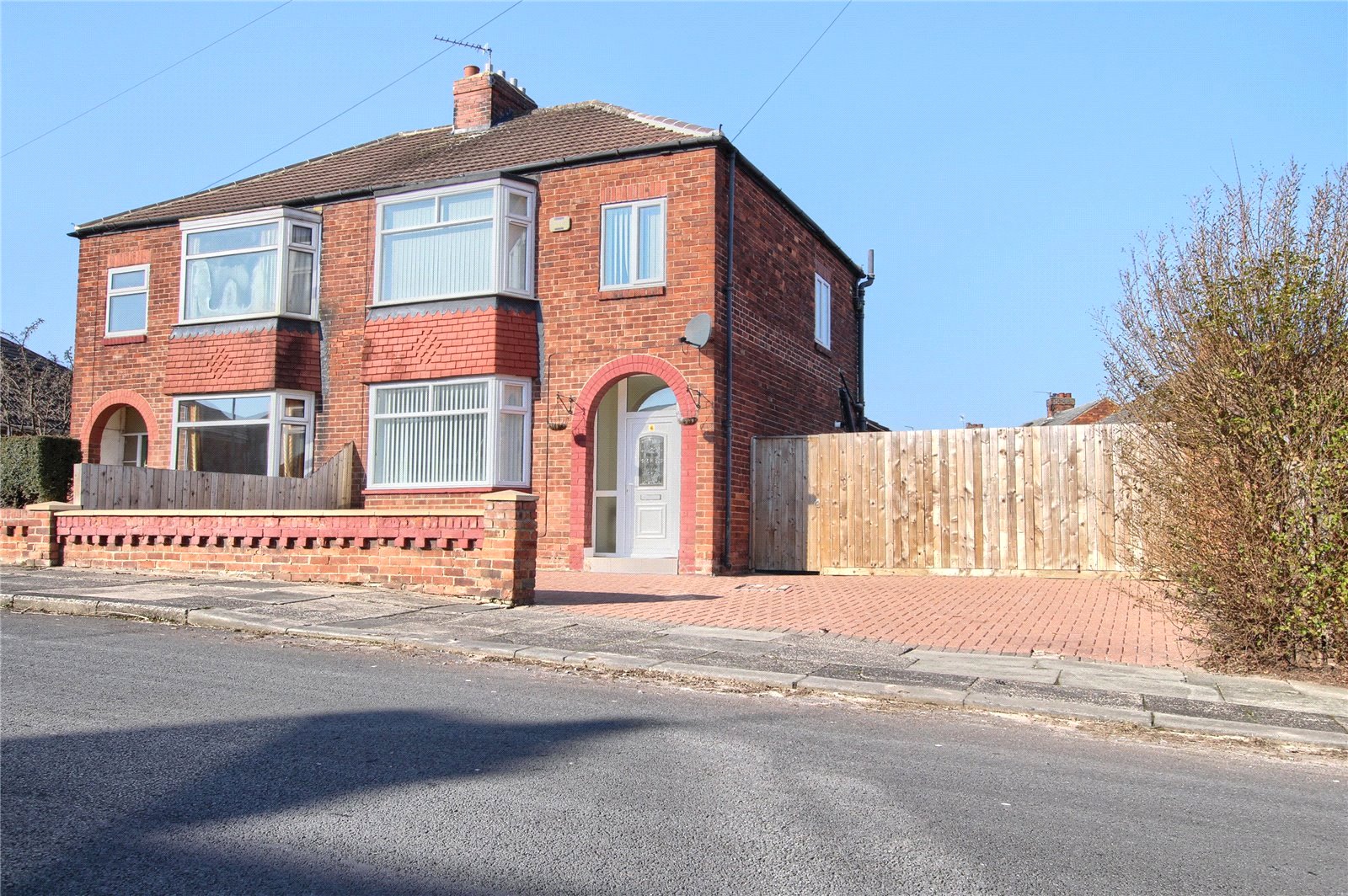 3 bed house for sale in Clarendon Road, Thornaby 1