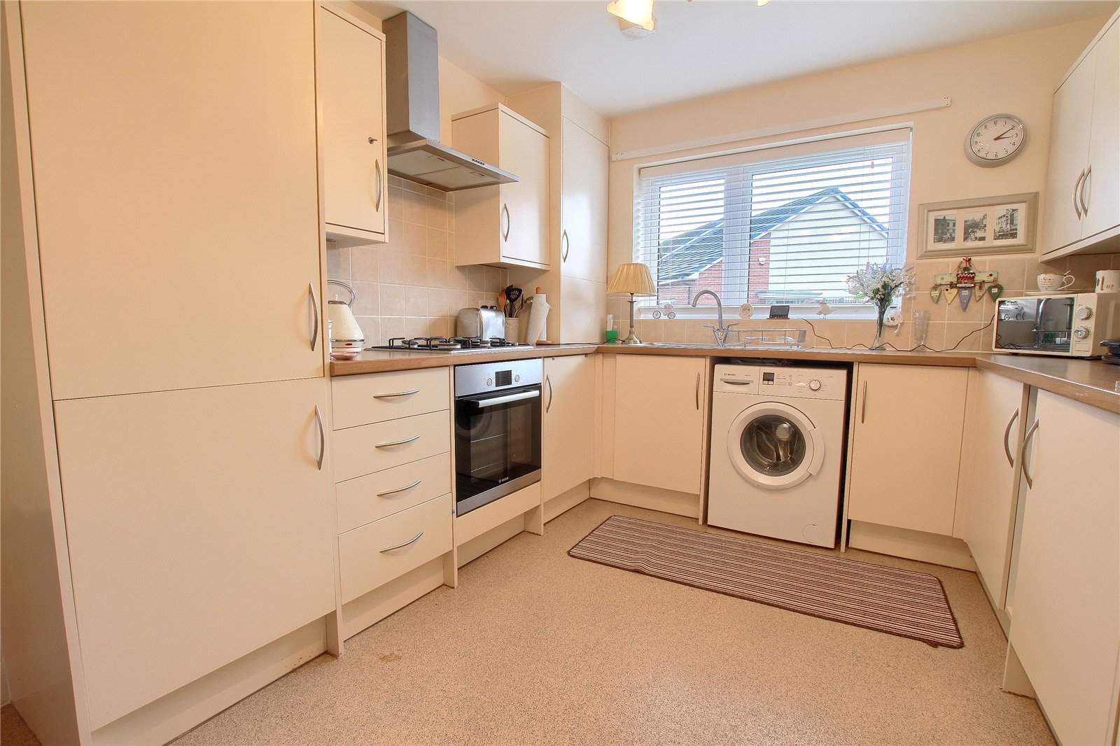 2 bed bungalow for sale in Acorn Close, Thornaby 1