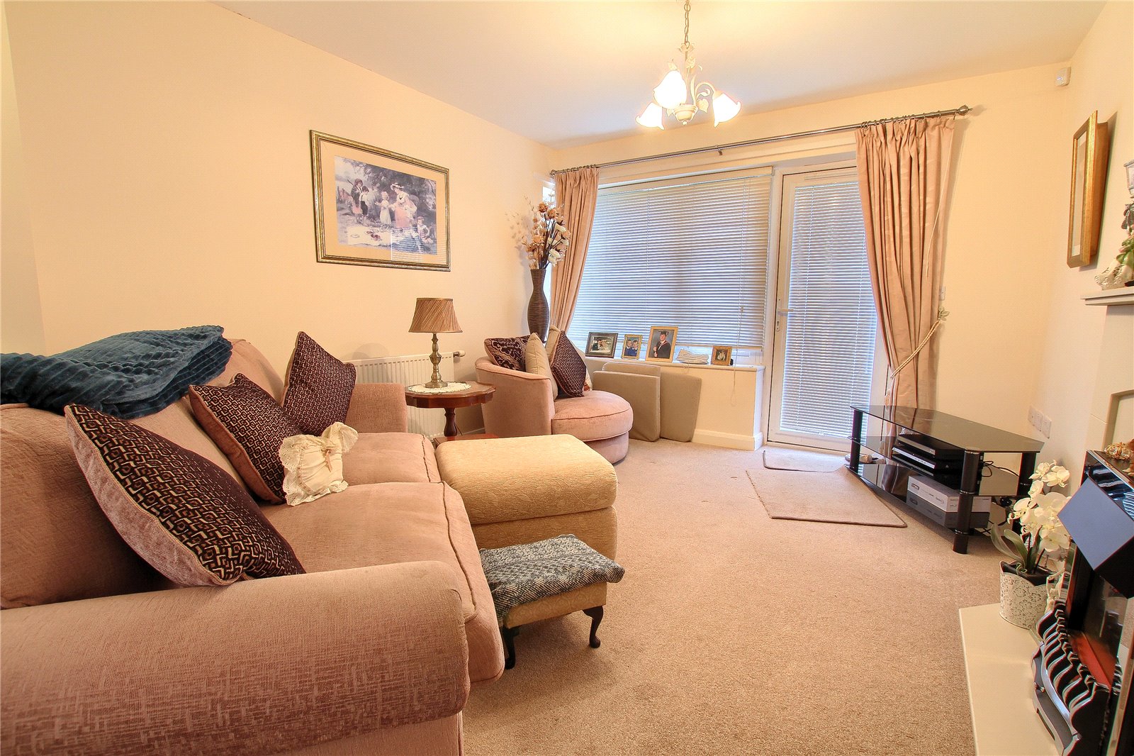 2 bed bungalow for sale in Acorn Close, Thornaby  - Property Image 4