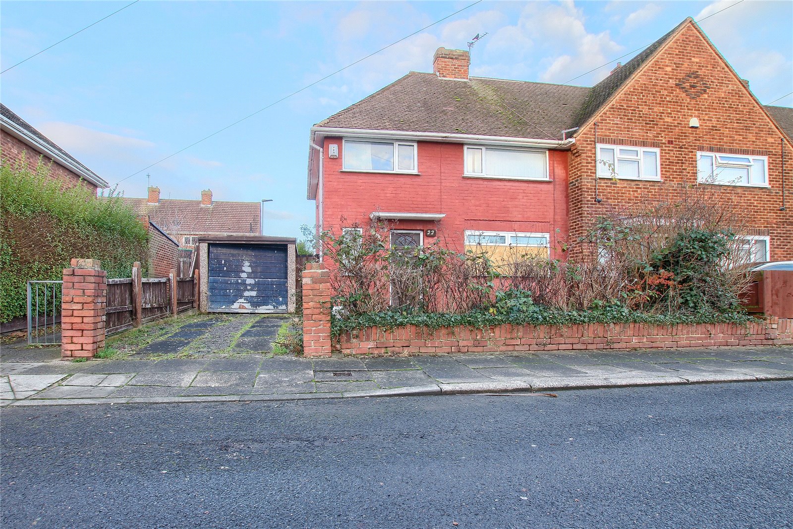 3 bed house for sale in Avon Close, Thornaby 1