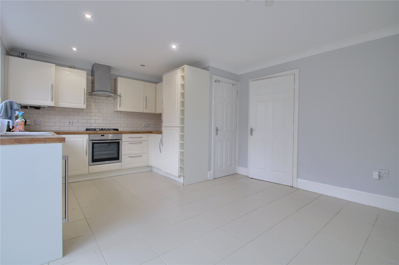 4 bed house for sale in Lullingstone Crescent, Ingleby Barwick  - Property Image 3