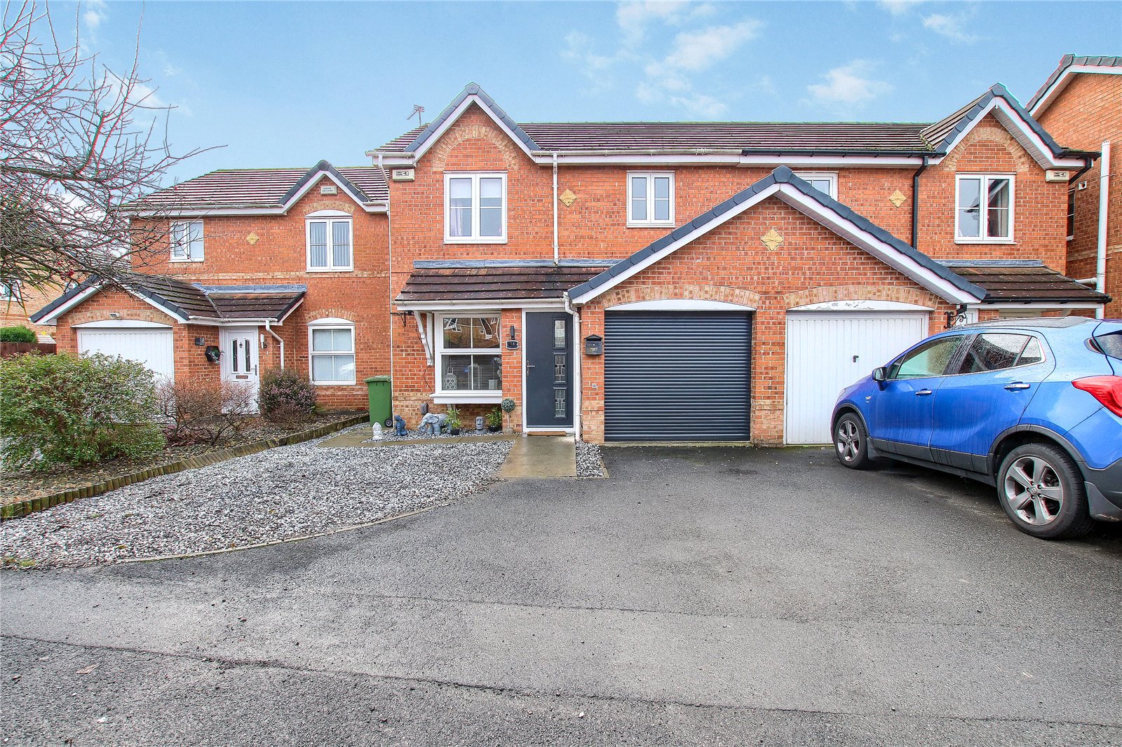 3 bed house for sale in Leazon Hill, Ingleby Barwick - Property Image 1