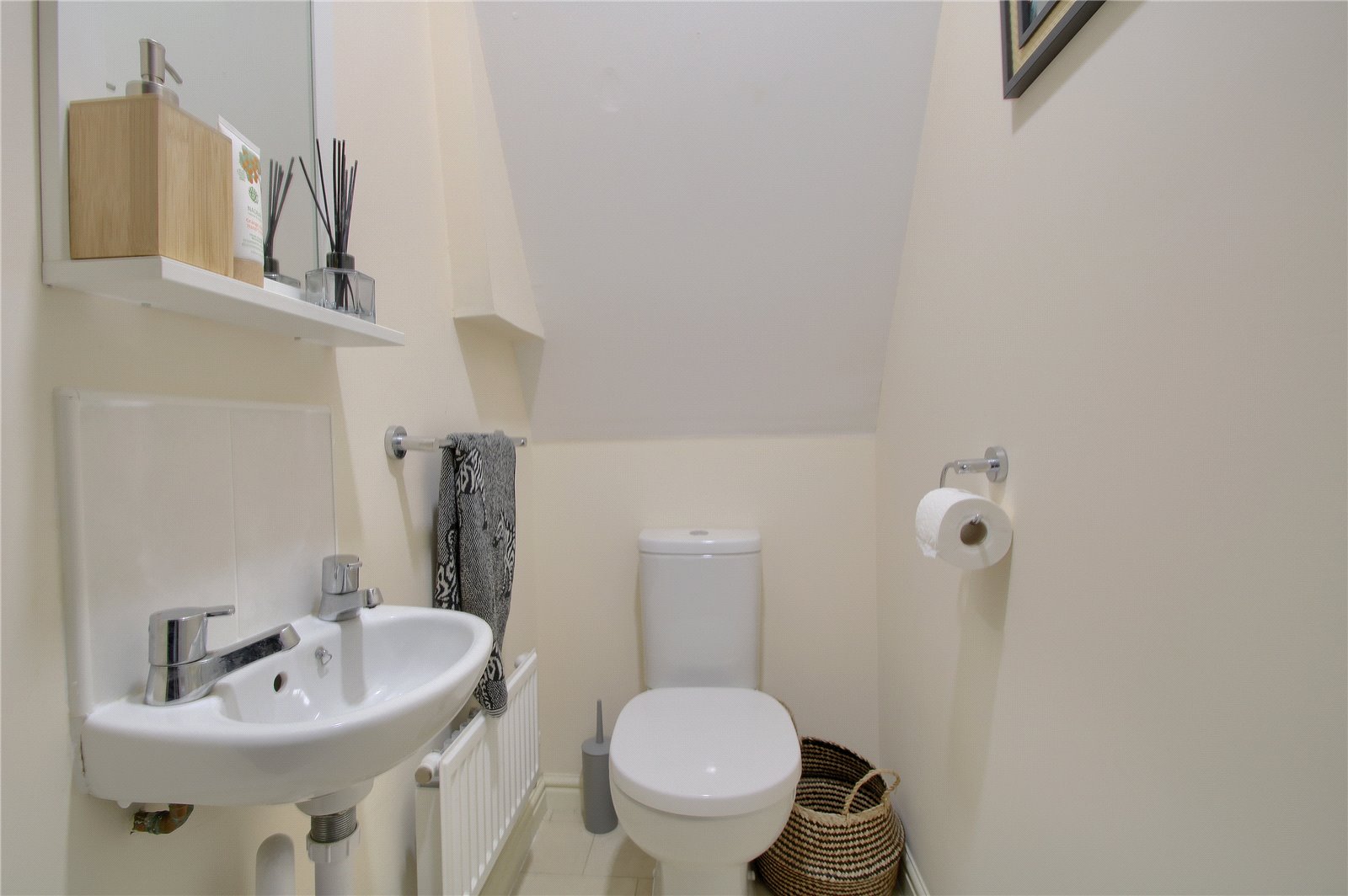 3 bed house for sale in Bancroft Drive, Ingleby Barwick  - Property Image 8
