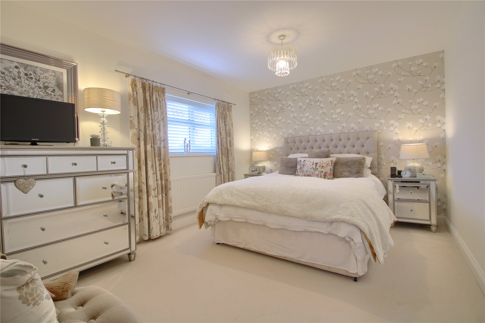 4 bed house for sale in Caldey Gardens, Ingleby Barwick  - Property Image 13