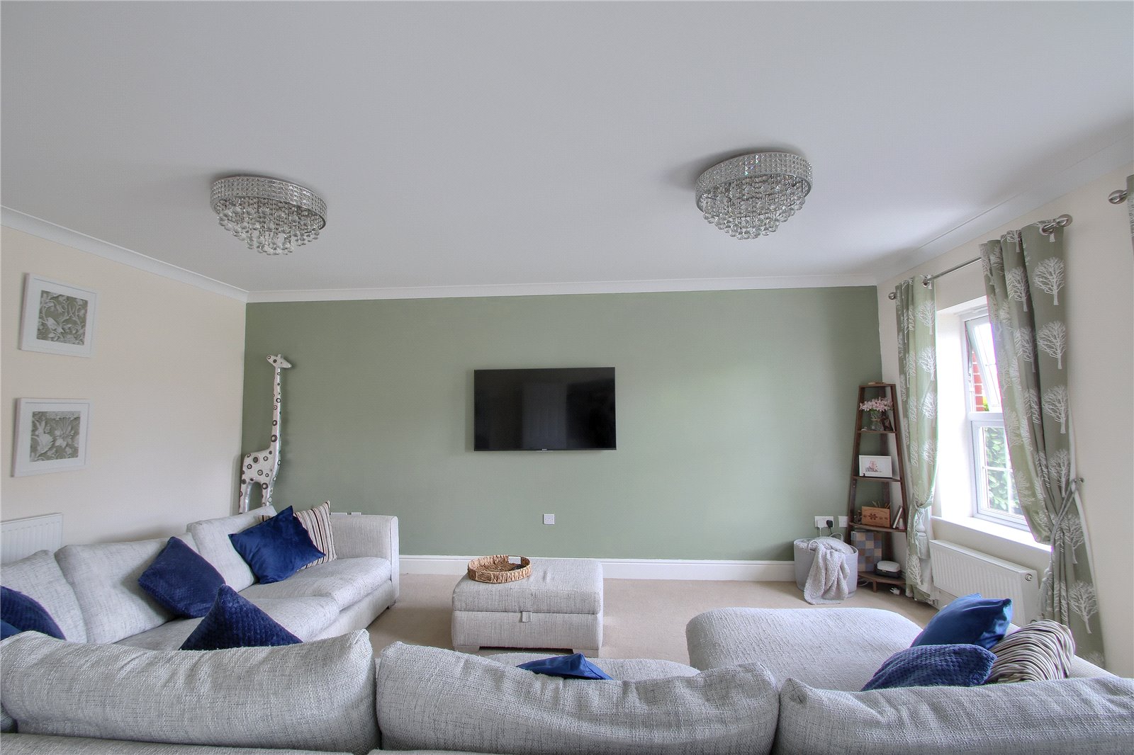 5 bed detached house for sale in The Rings, Ingleby Barwick  - Property Image 3