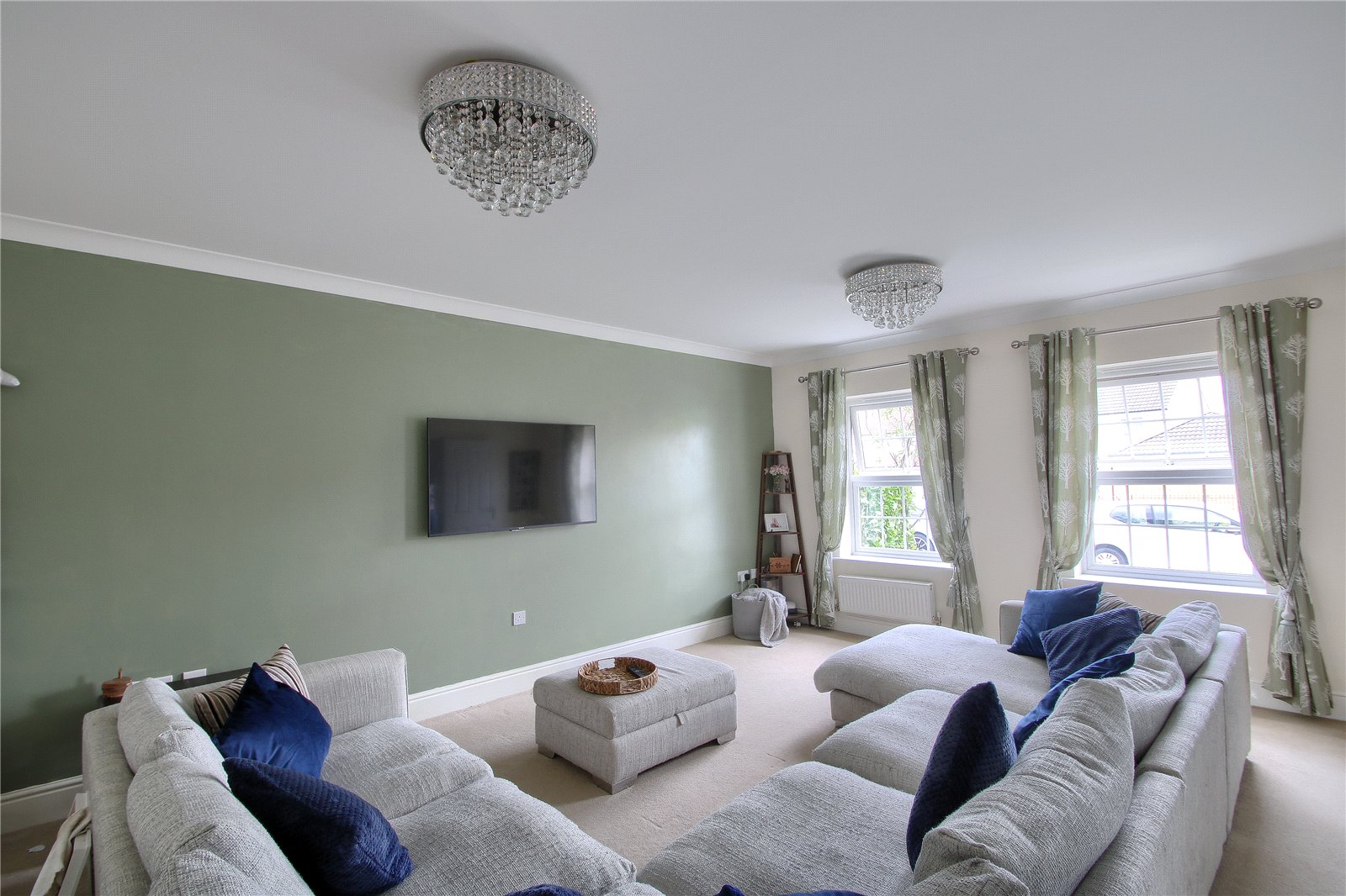 5 bed detached house for sale in The Rings, Ingleby Barwick  - Property Image 4