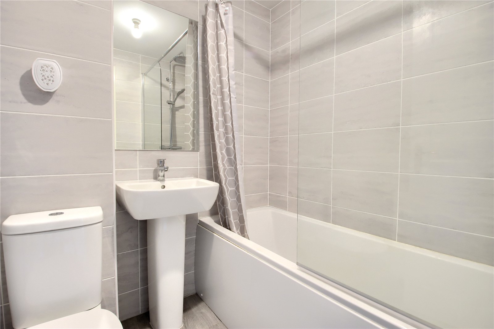 3 bed terraced house for sale in Port Way, Ingleby Barwick  - Property Image 8