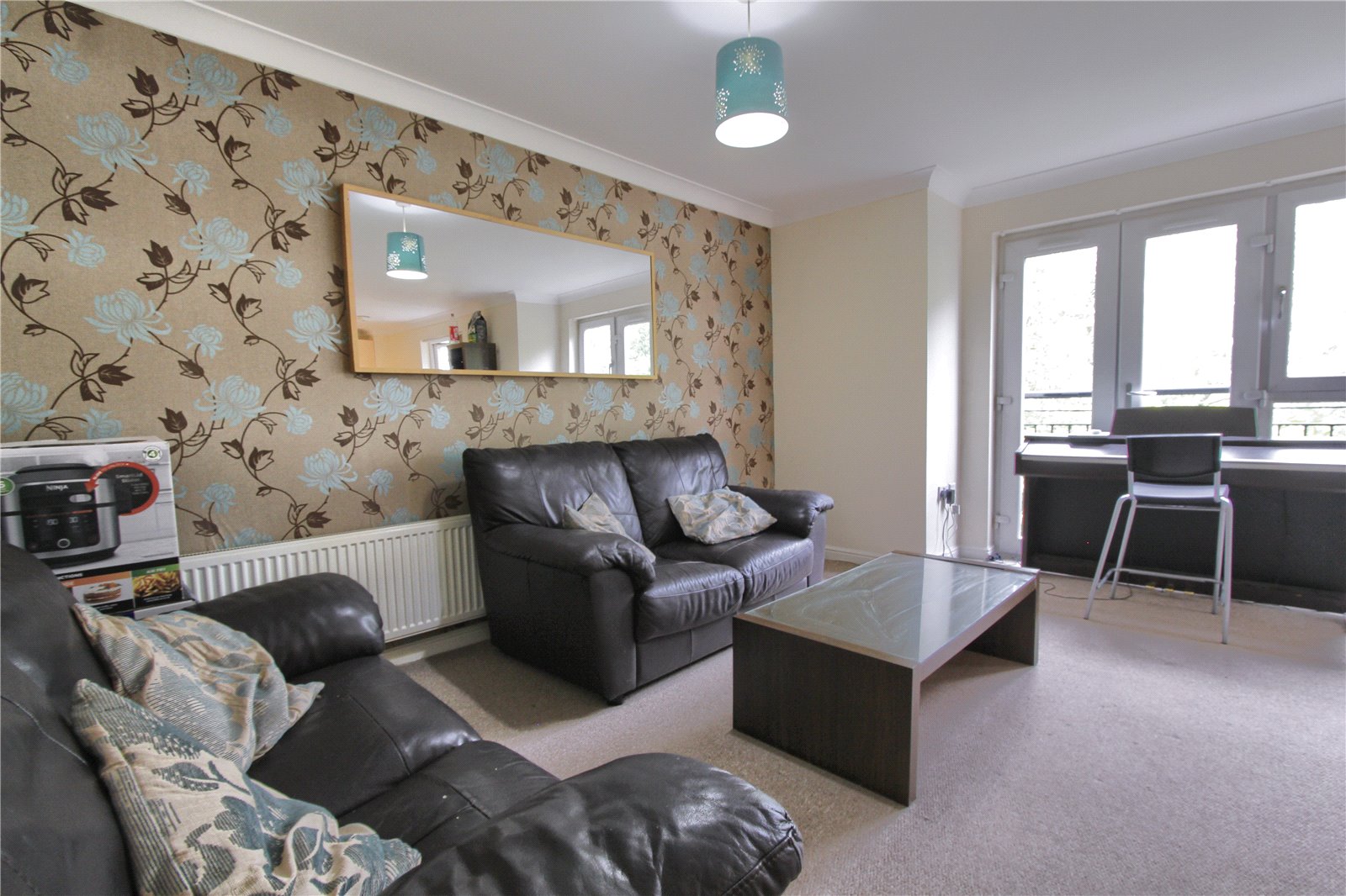 2 bed apartment to rent - Property Image 1