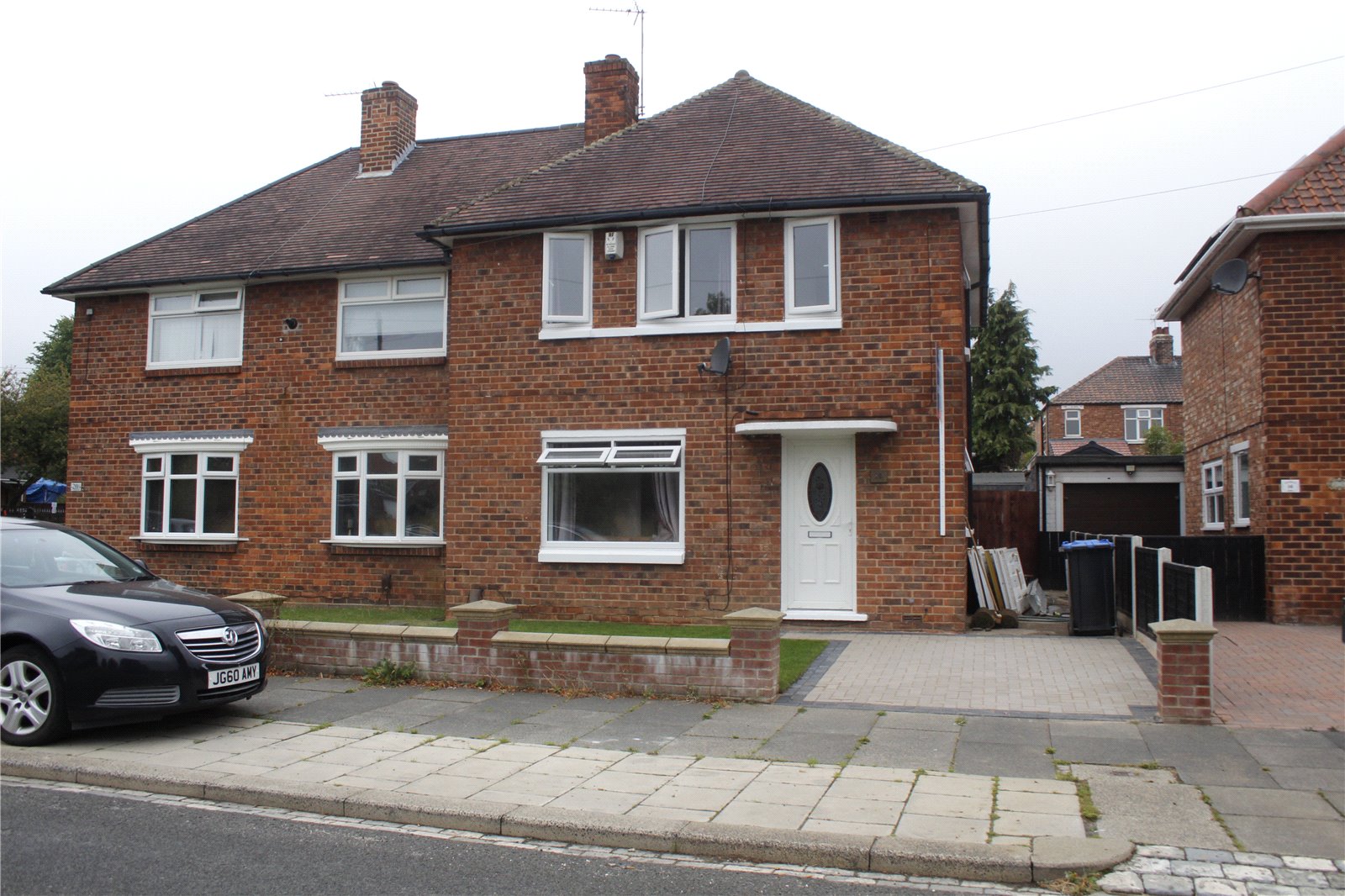 3 bed house for sale  - Property Image 1