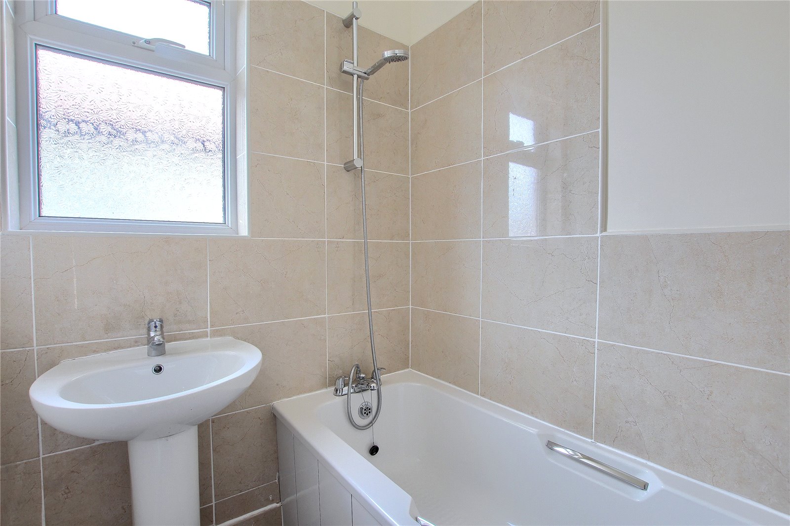 3 bed bungalow to rent in Birchgate Road, Middlesbrough  - Property Image 10