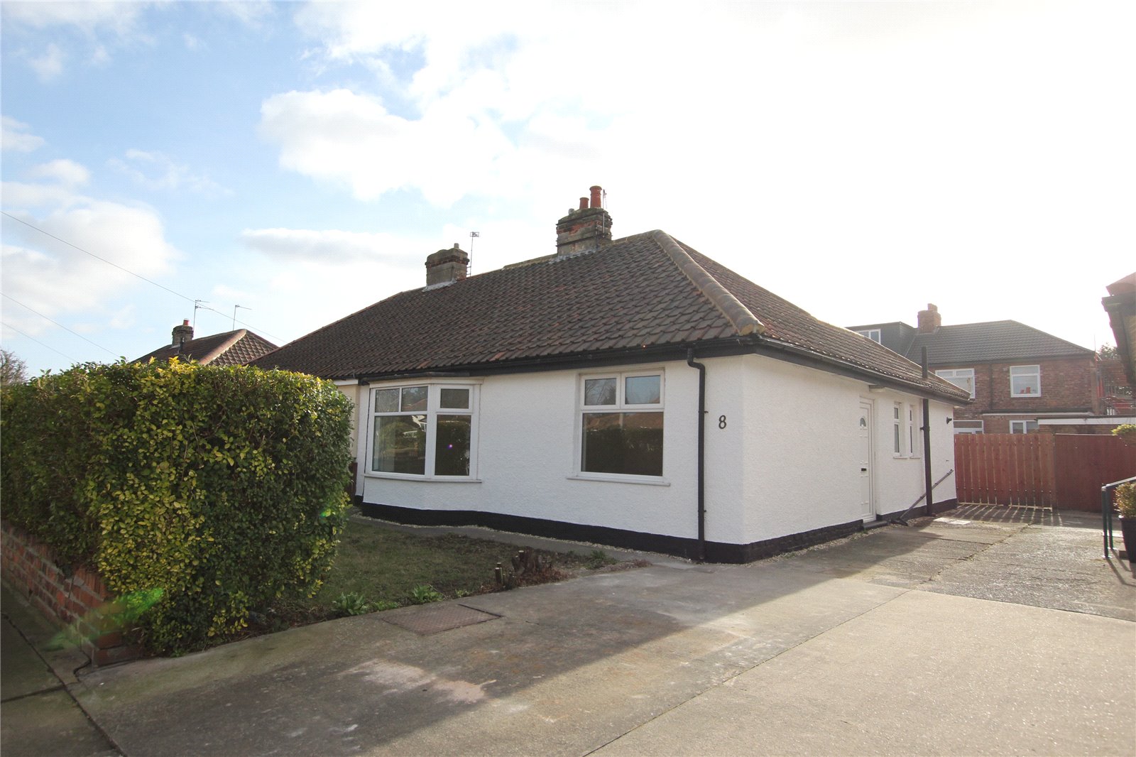 3 bed bungalow to rent in Birchgate Road, Middlesbrough - Property Image 1