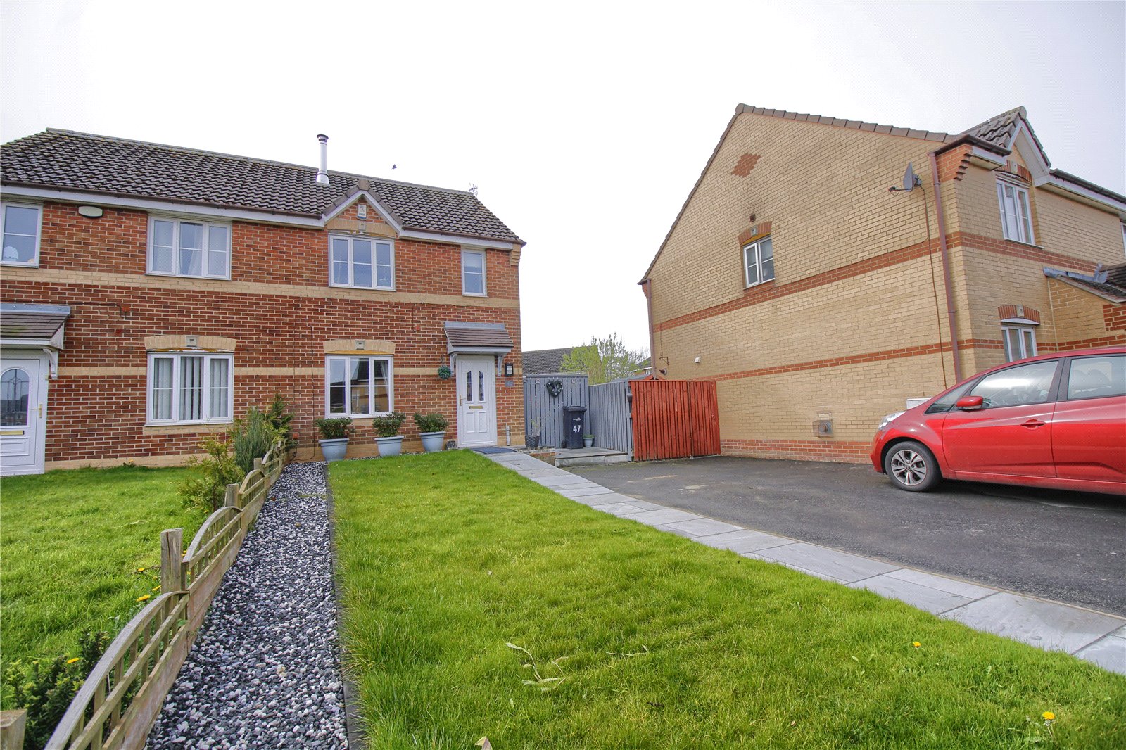 3 bed house to rent in Farthingale Way, Hemlington 1