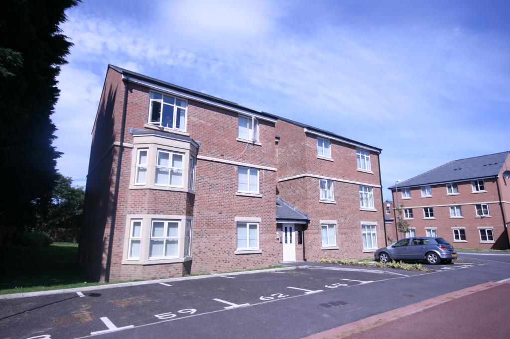2 bed to rent in Dorman Gardens, Linthorpe 1