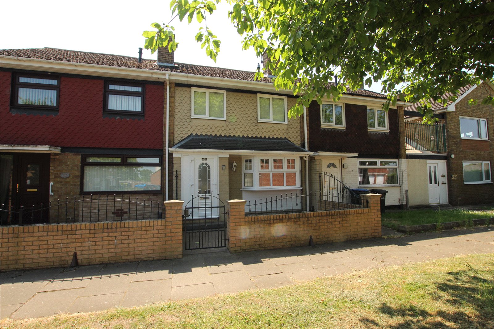 3 bed house for sale in Ravendale Road, Priestfields 1