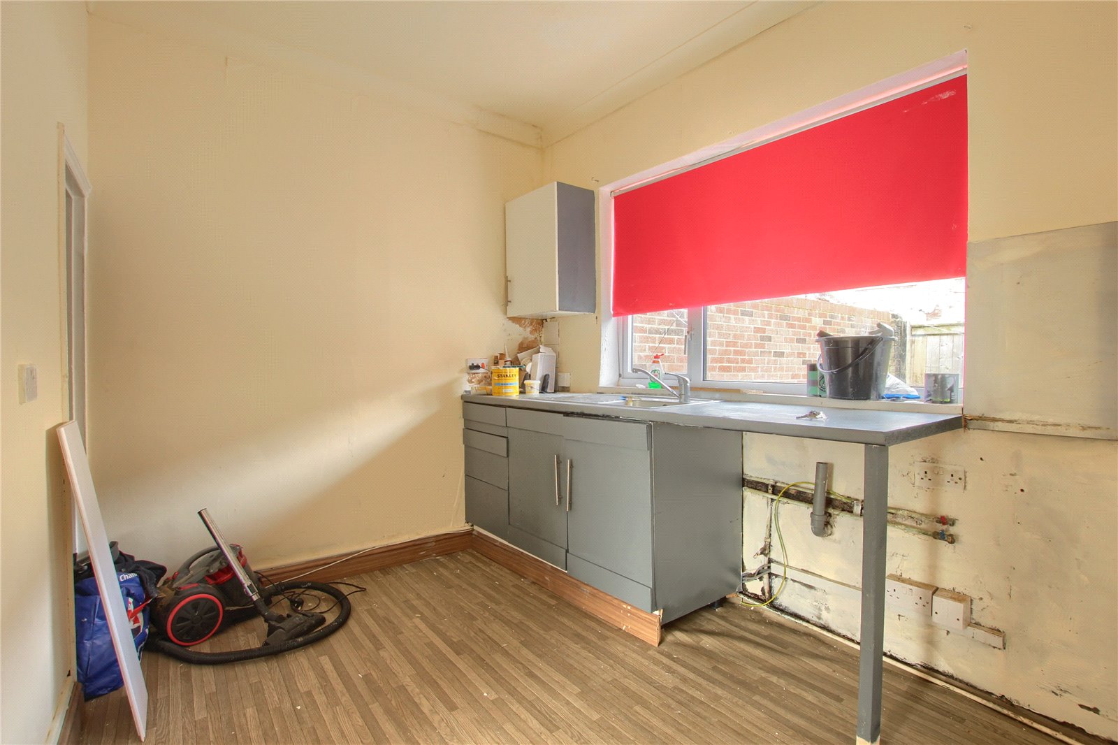 3 bed house for sale in Longford Street, Middlesbrough 2