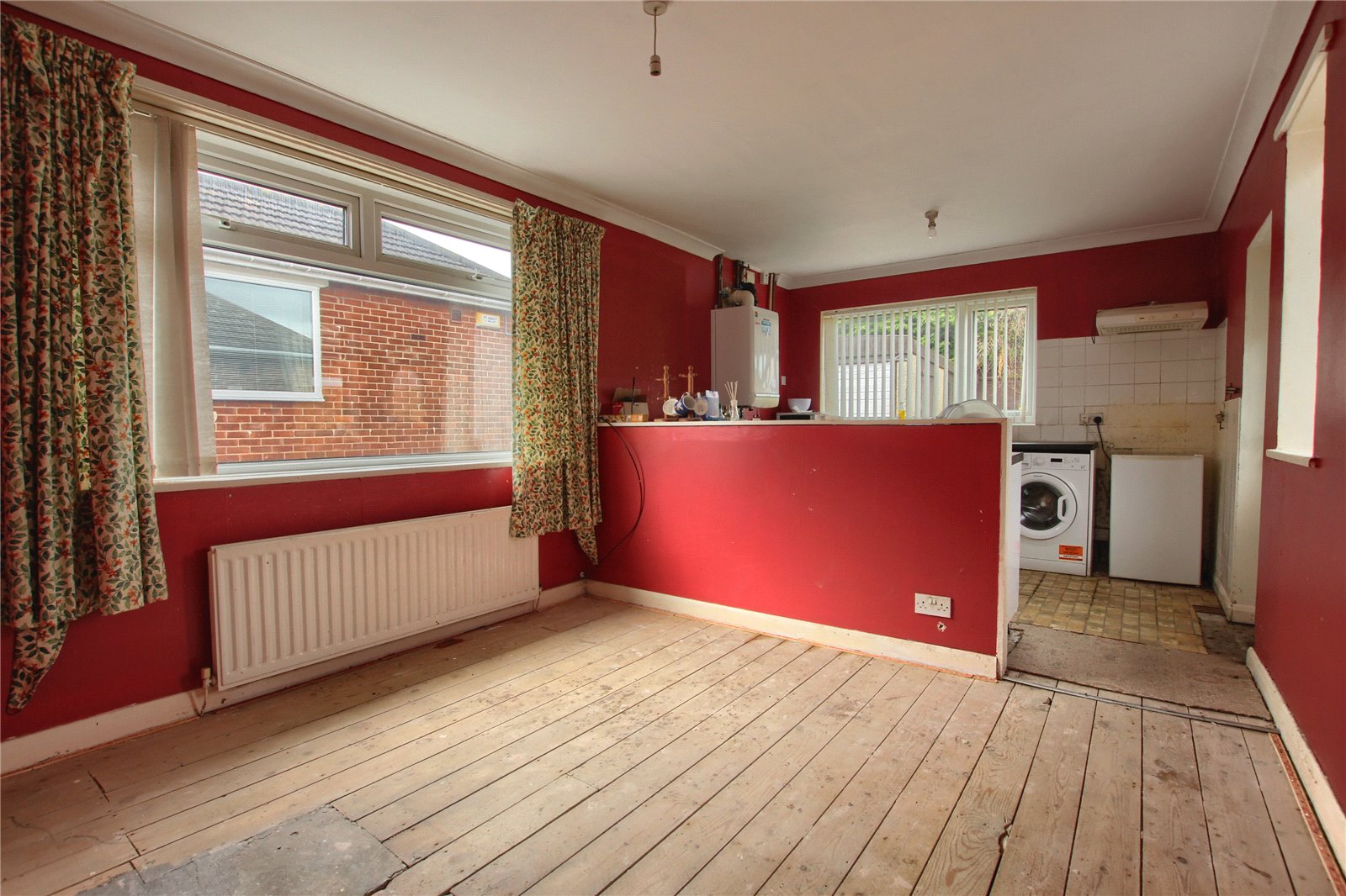 2 bed bungalow for sale in Draycott Avenue, Brookfield  - Property Image 4