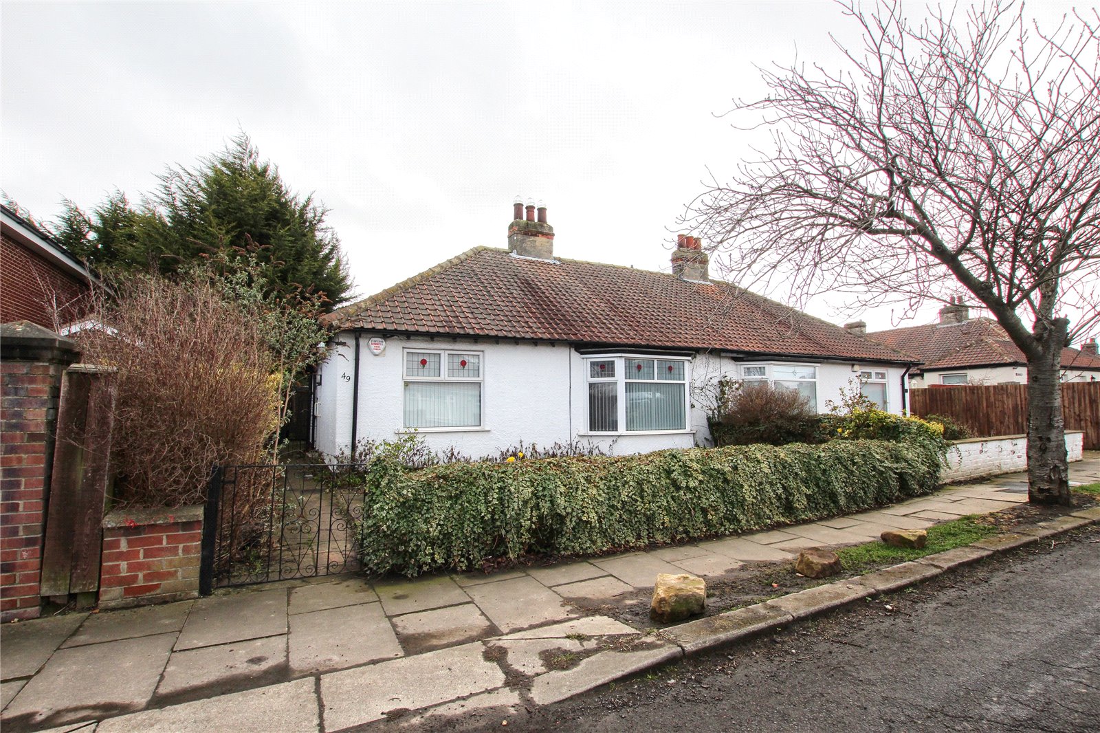 2 bed bungalow for sale in Harrow Road, Linthorpe 1