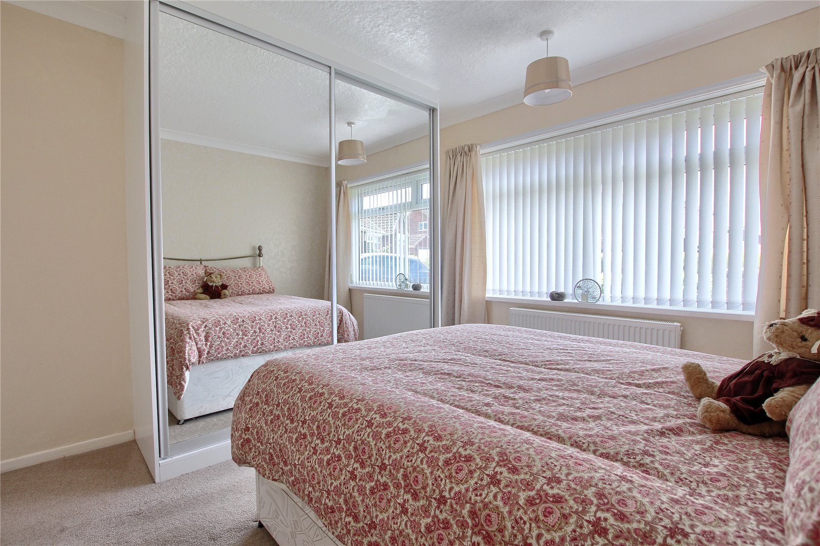 2 bed bungalow for sale in Norfolk Crescent, Middlesbrough  - Property Image 9