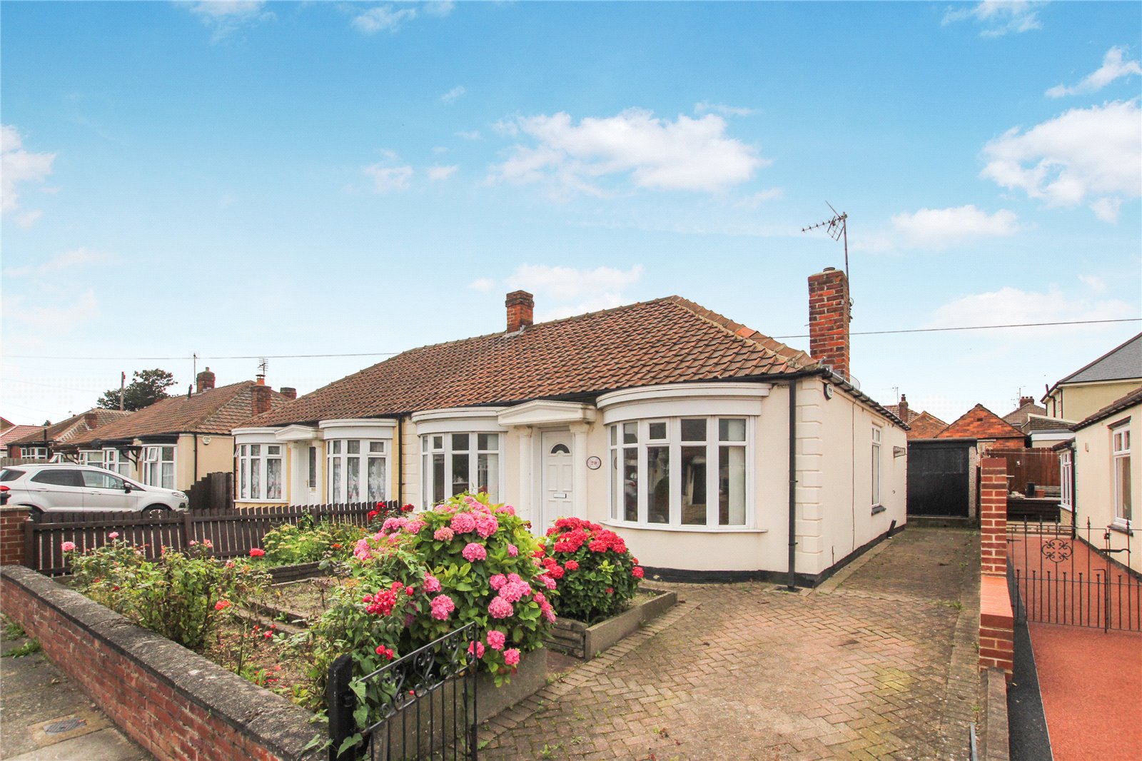 2 bed bungalow for sale in Roseberry Road, Longlands - Property Image 1