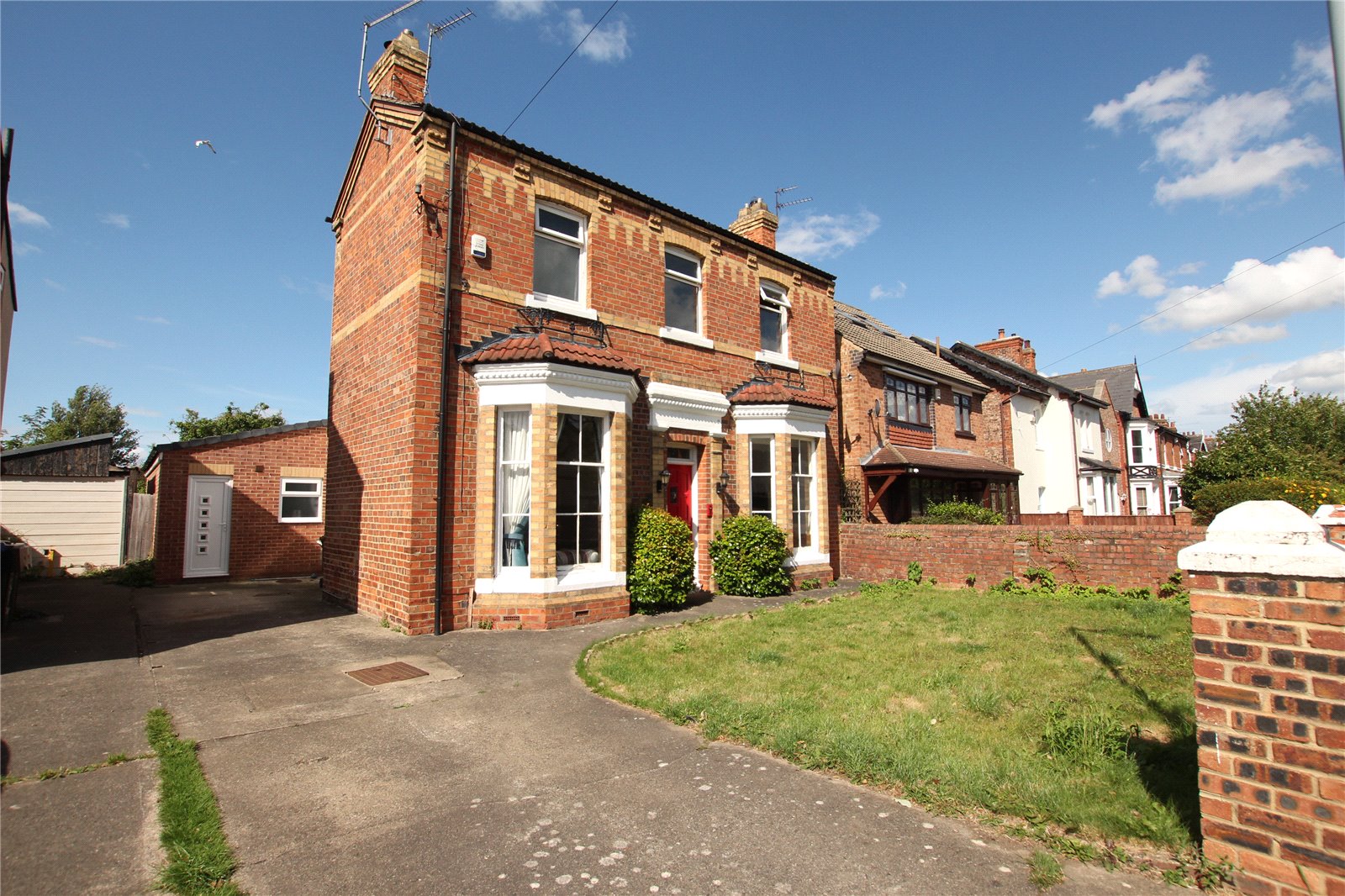 5 bed house for sale in Sycamore Road, Linthorpe  - Property Image 1