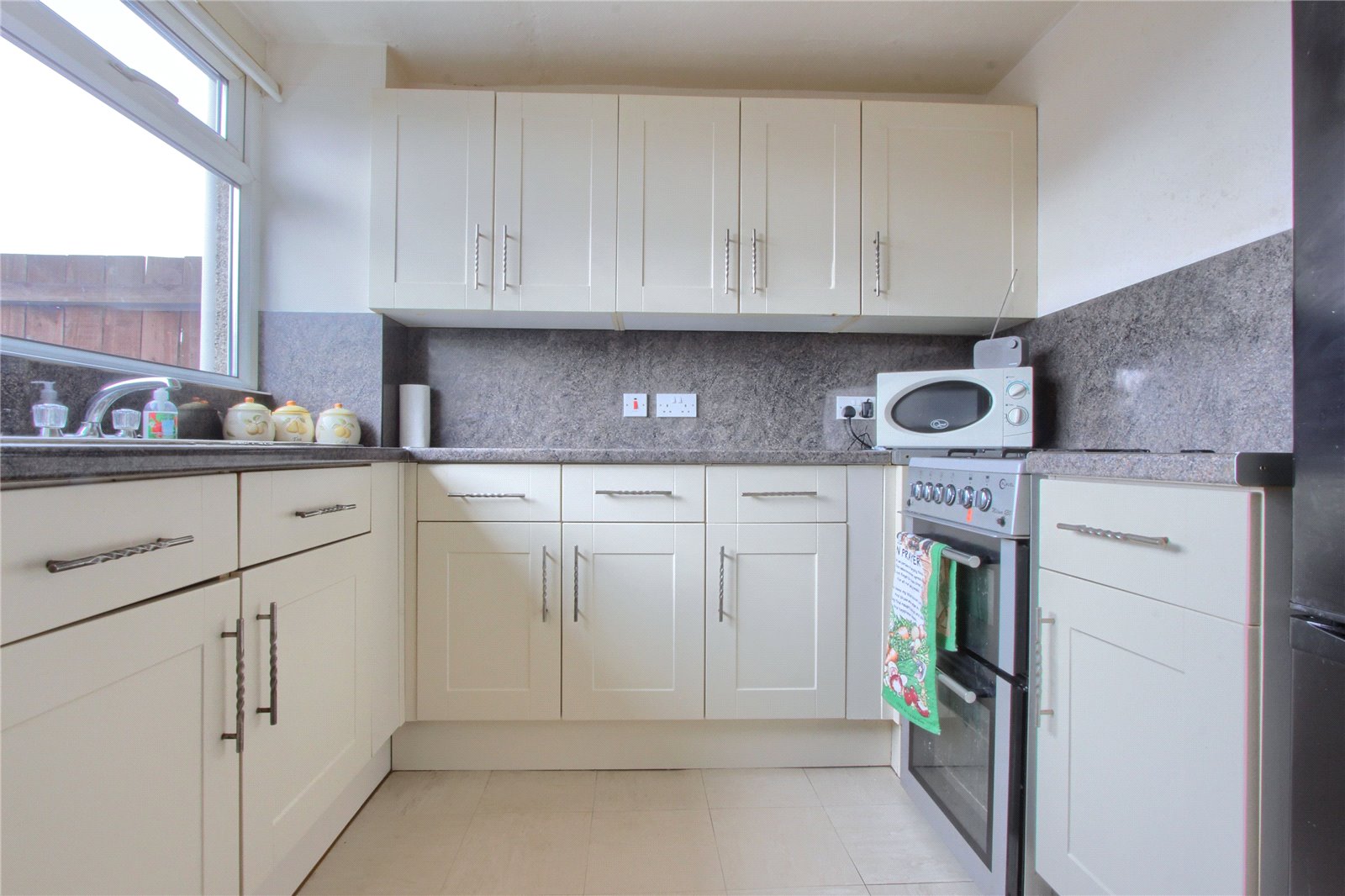 2 bed house for sale in Sedgebrook Gardens, Netherfields  - Property Image 4