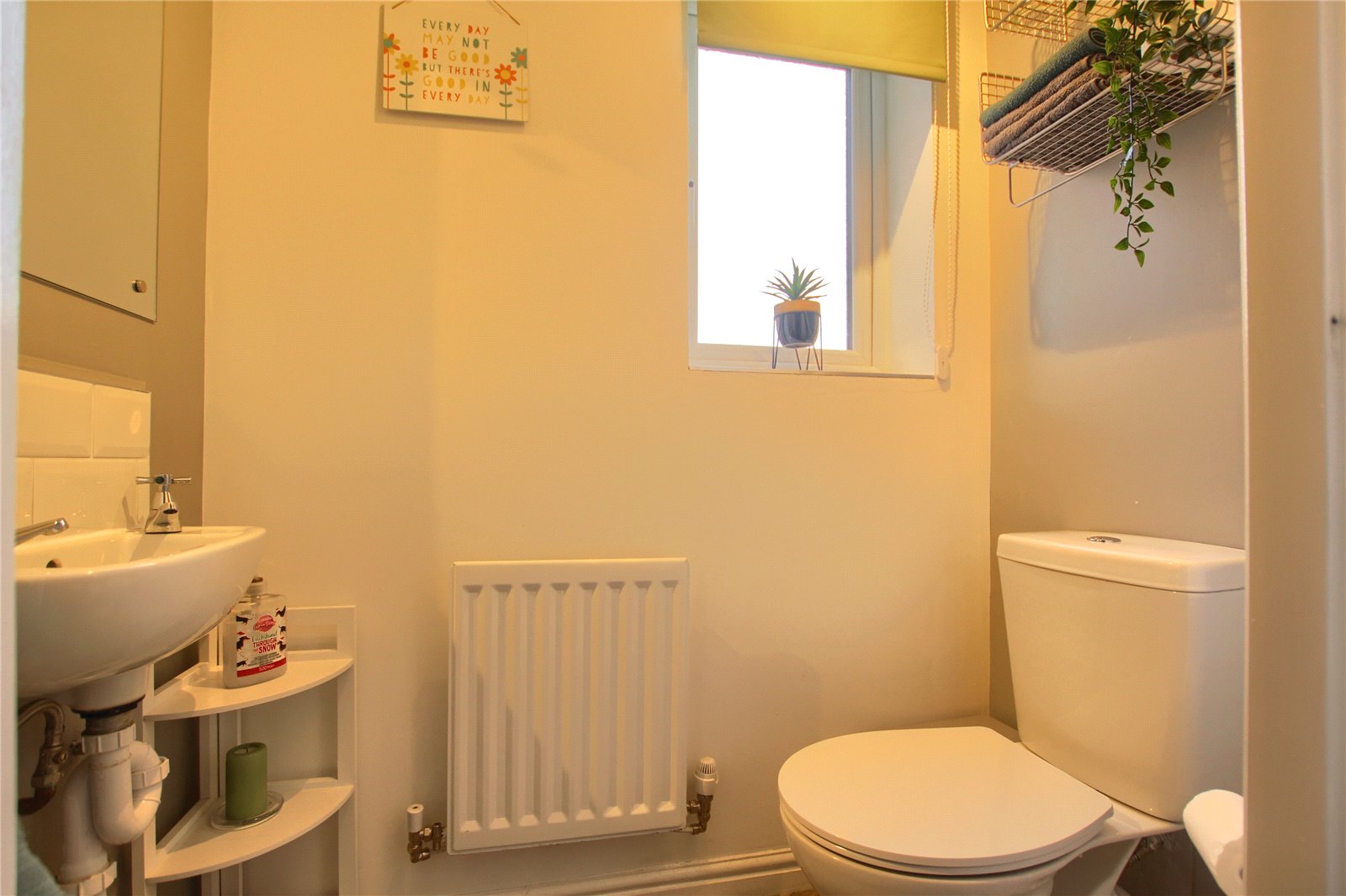 2 bed house for sale in Acklam Gardens, Middlesbrough  - Property Image 6