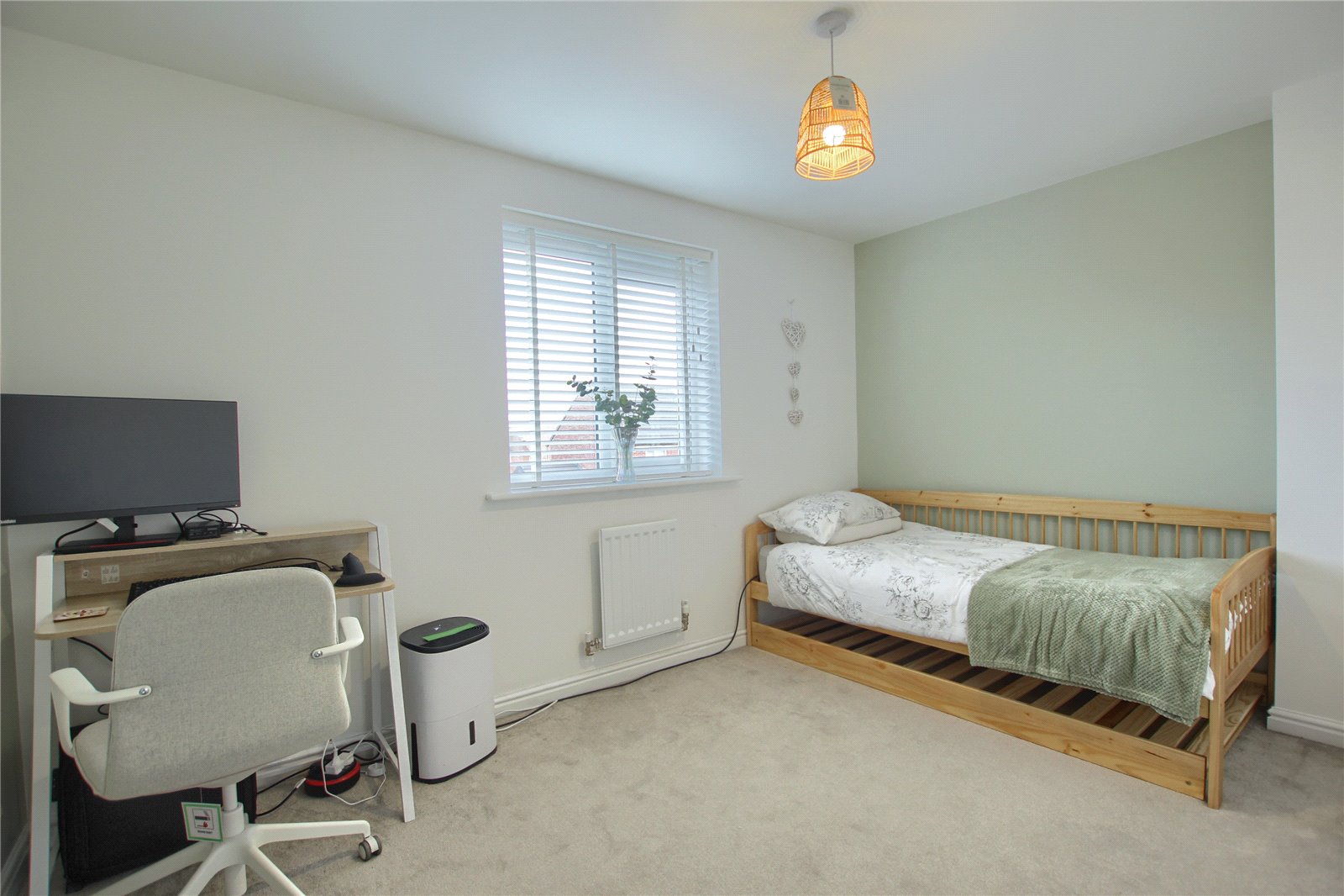 2 bed house for sale in Acklam Gardens, Middlesbrough  - Property Image 9