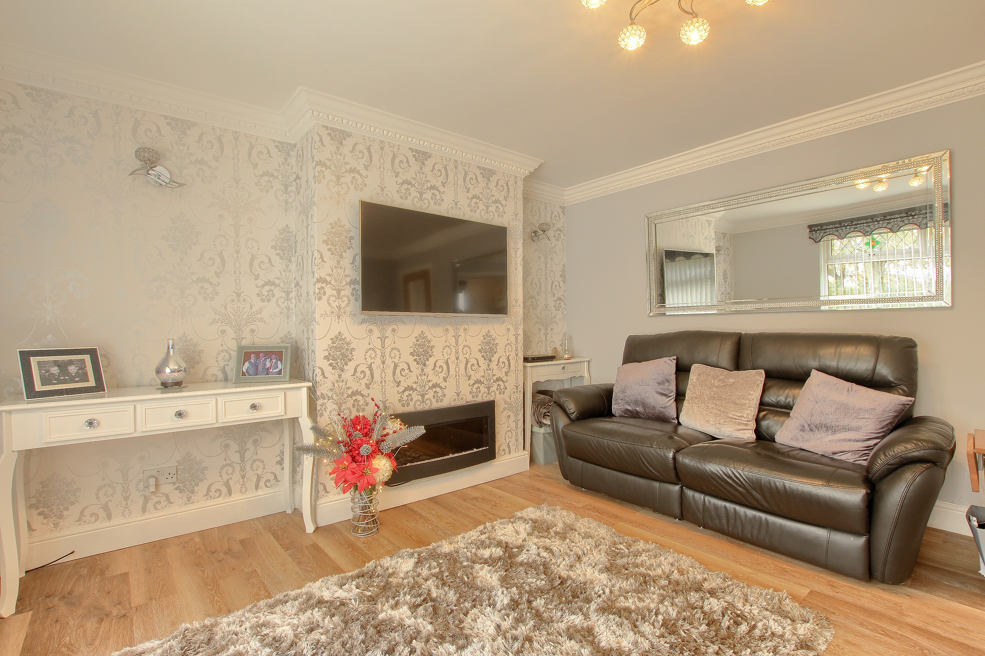 3 bed  for sale  - Property Image 3