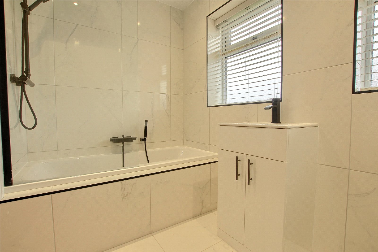 3 bed house for sale in Fountains Drive, Acklam Hall Estate  - Property Image 13