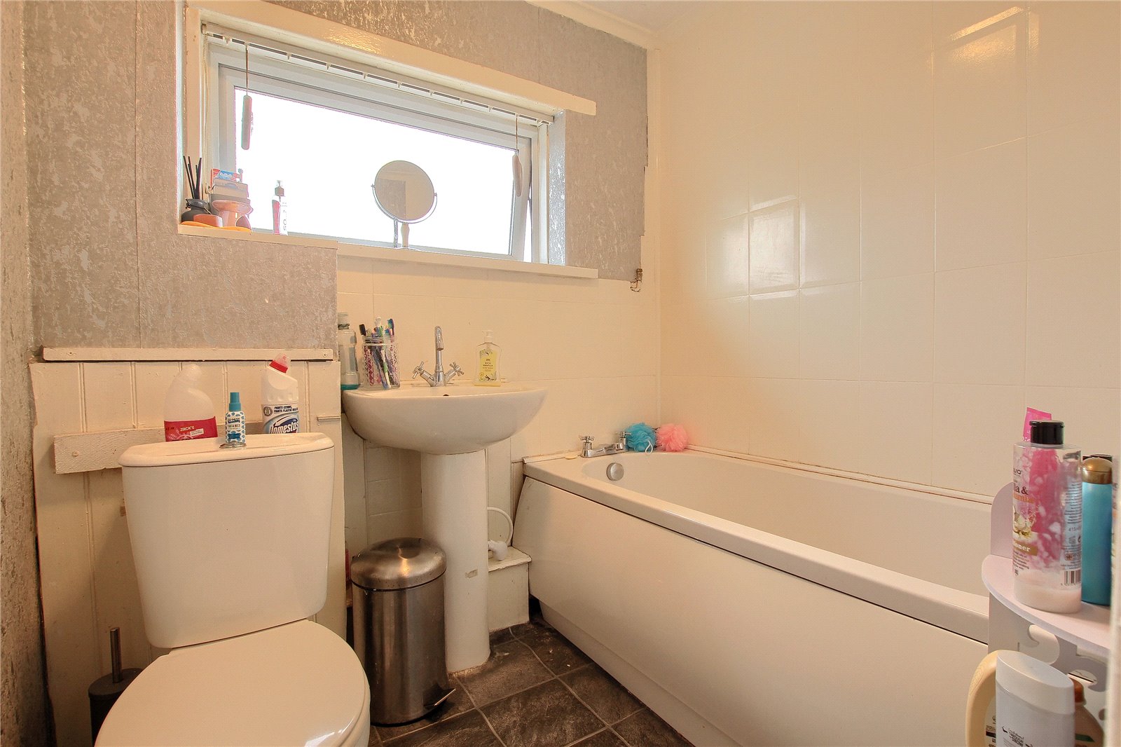 3 bed house for sale in Crowland Avenue, Netherfields  - Property Image 10