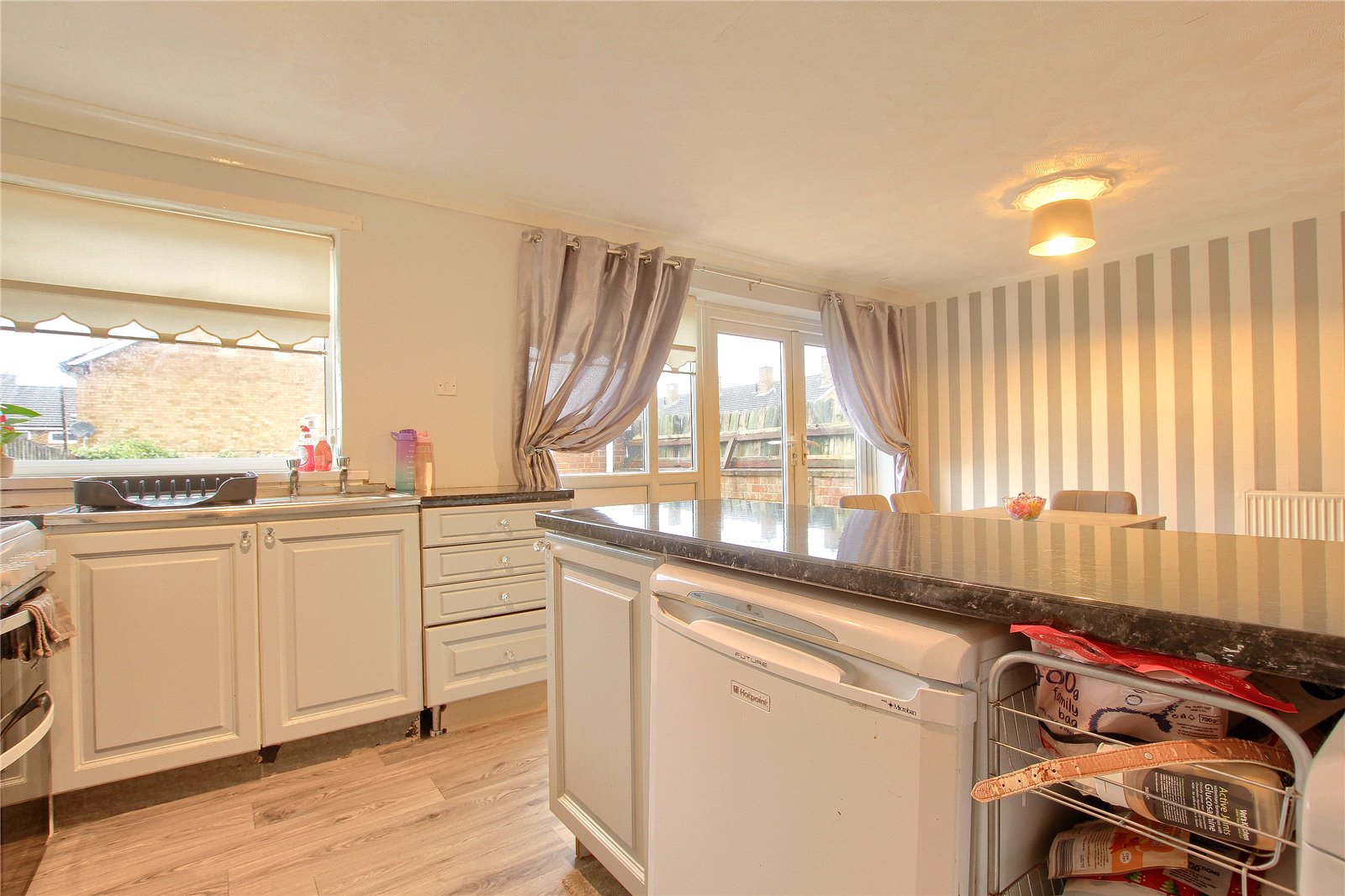 3 bed house for sale in Crowland Avenue, Netherfields  - Property Image 5