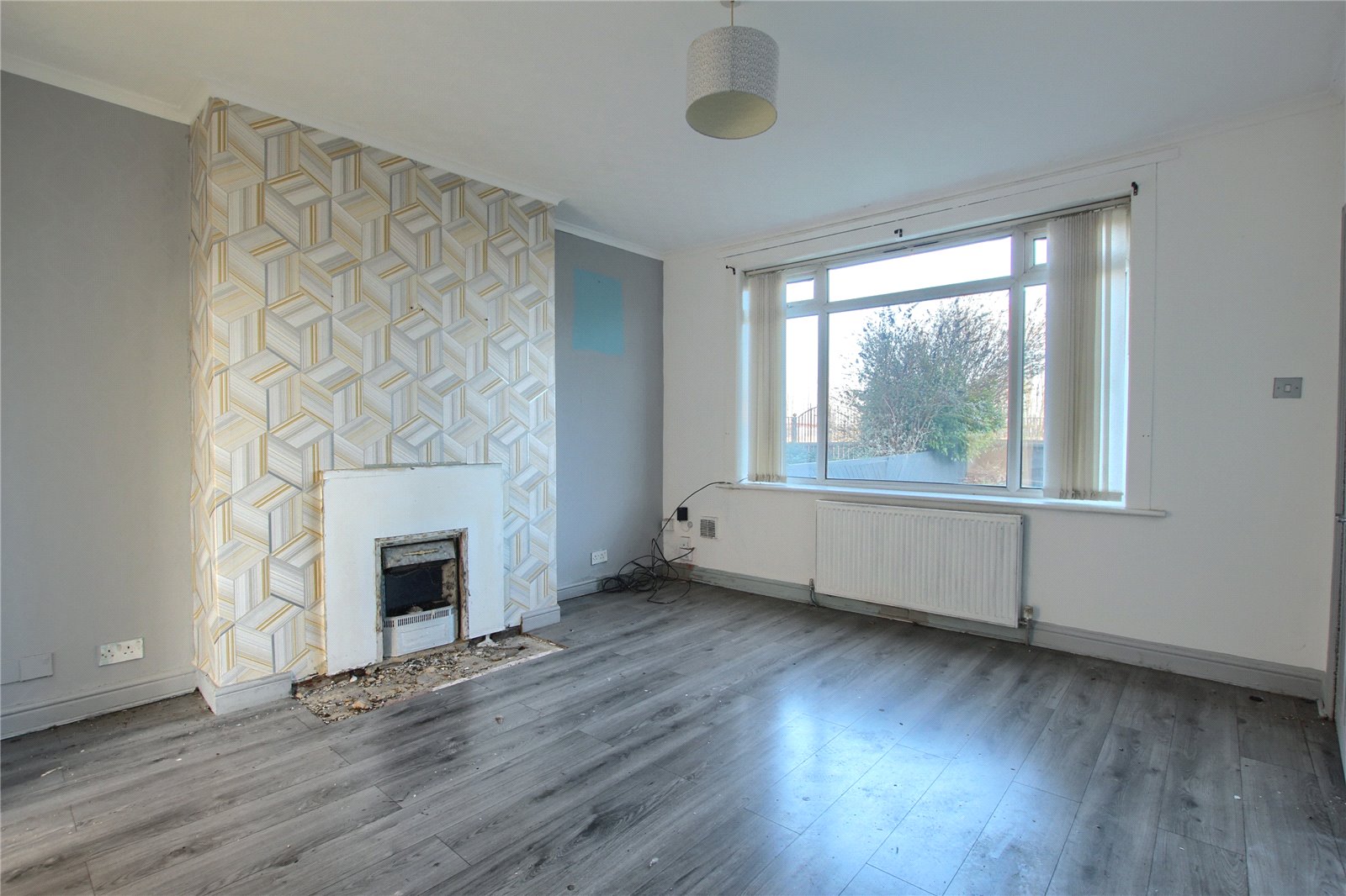 3 bed semi-detached house for sale in Thorntree Avenue, Brambles Farm 2