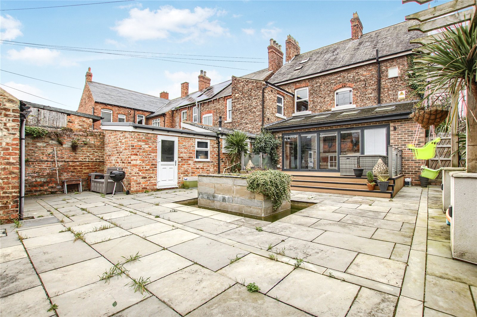 5 bed house for sale in The Avenue, Linthorpe  - Property Image 2