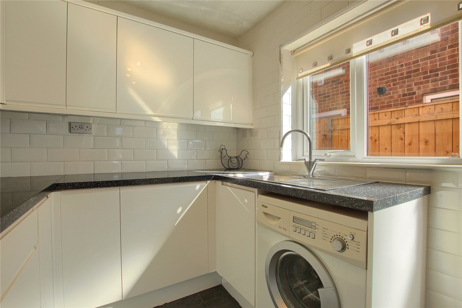 2 bed semi-detached bungalow for sale in Sherburn Close, Acklam  - Property Image 4