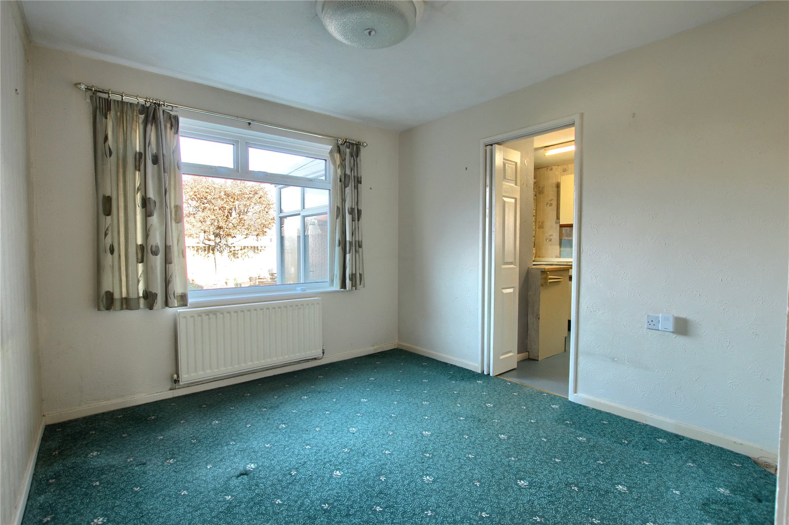 3 bed house for sale in Penistone Road, Park End  - Property Image 5