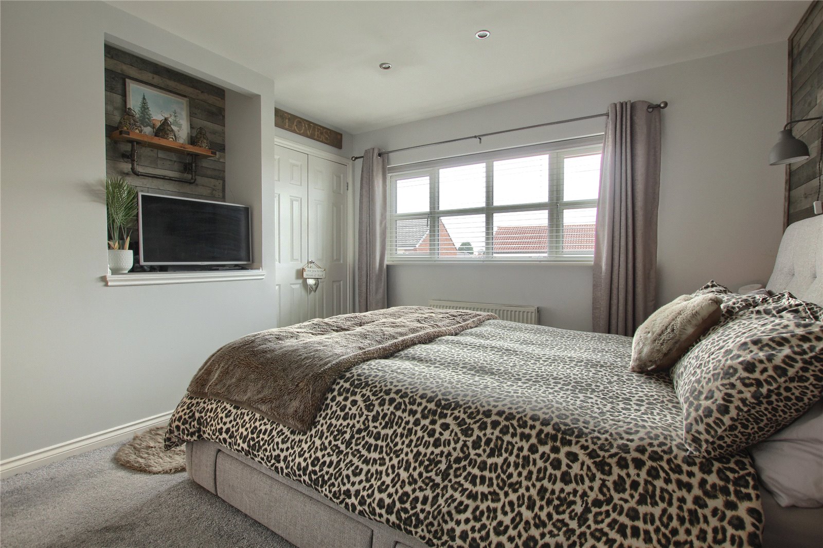 4 bed house for sale in The Ridings, Middlesbrough  - Property Image 14