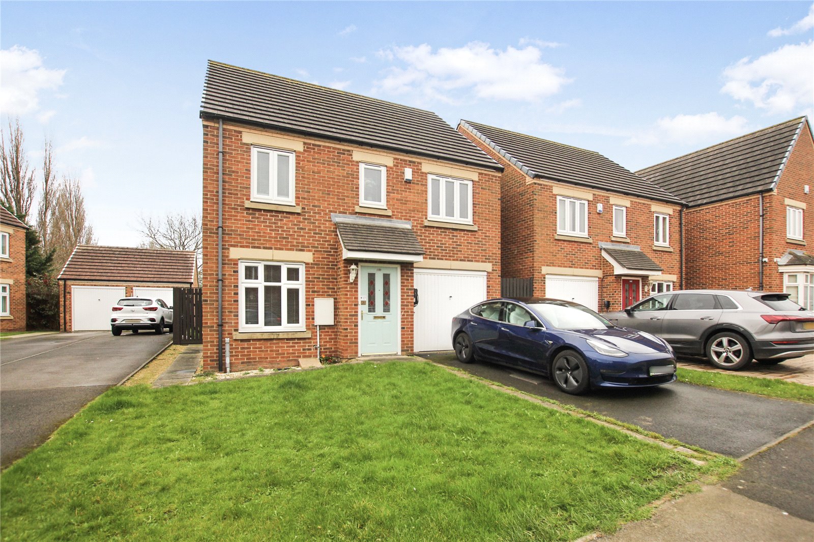 3 bed house for sale in Raines Court, Longlands  - Property Image 1