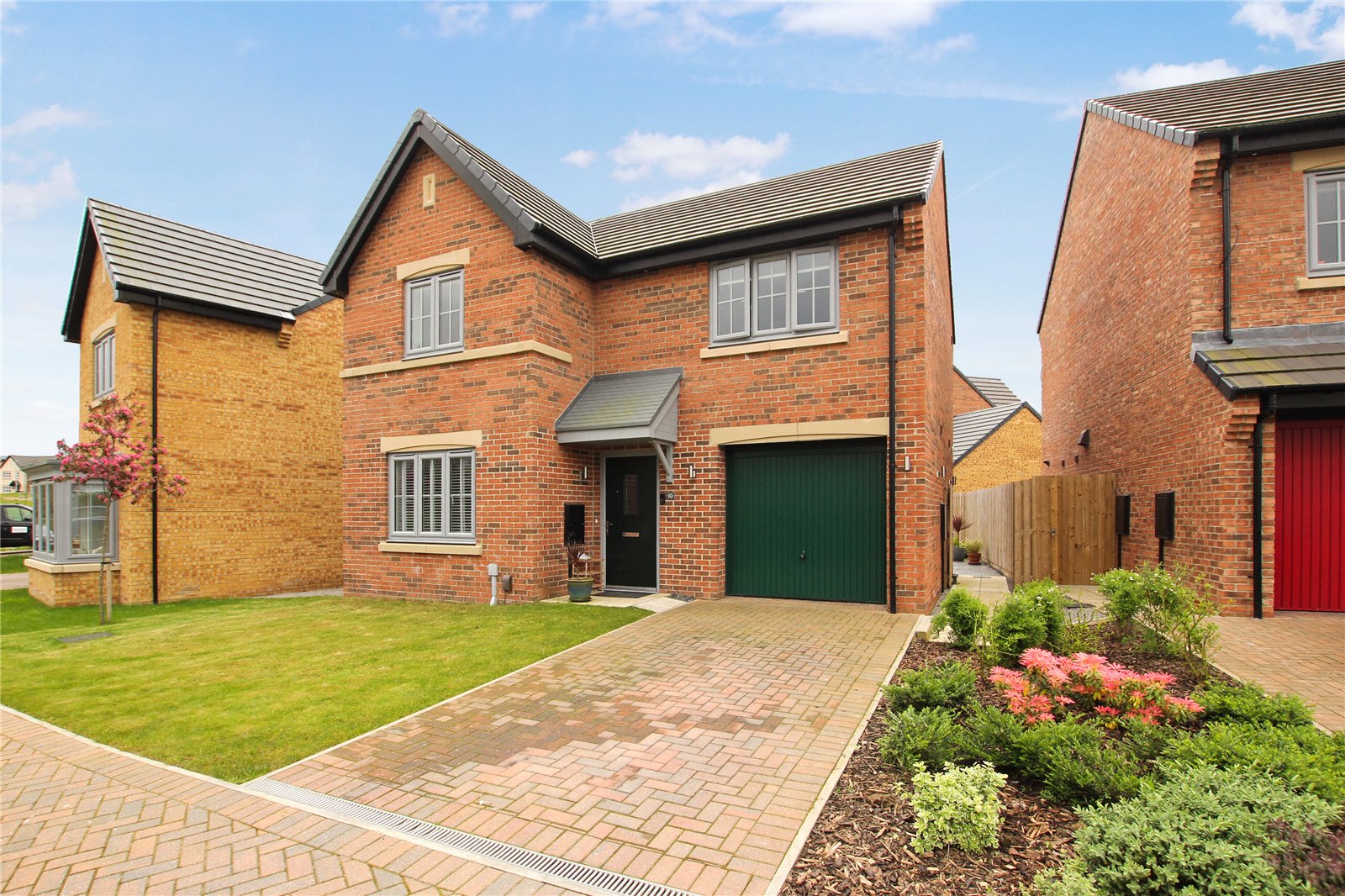 3 bed house for sale in Harvest Close, Stainsby Hall Farm 1