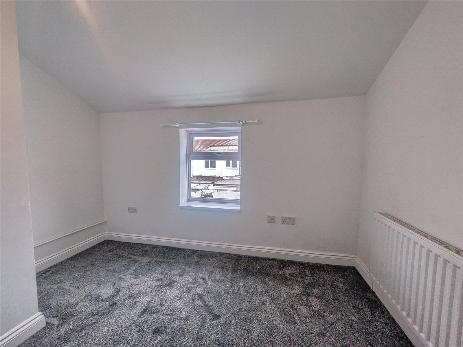 3 bed terraced house to rent in Cliff Street, New Marske  - Property Image 8