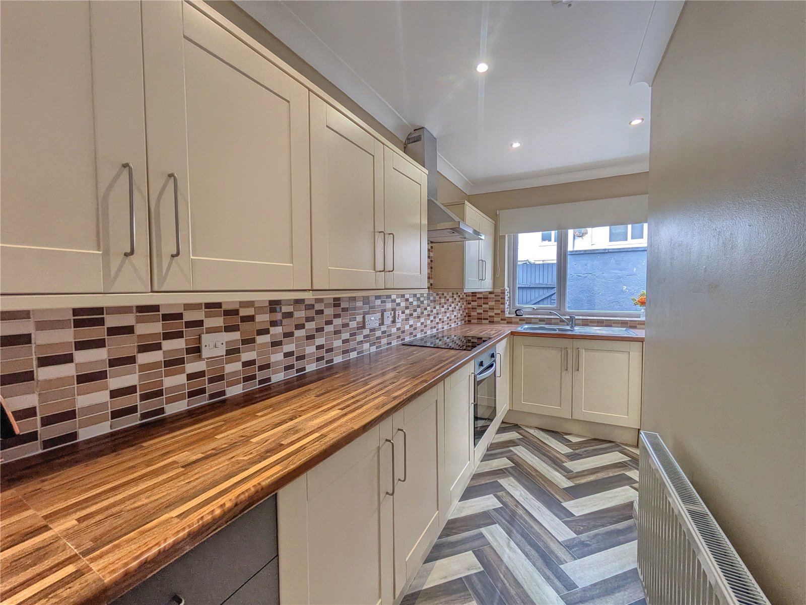 3 bed terraced house to rent in Cliff Street, New Marske  - Property Image 3