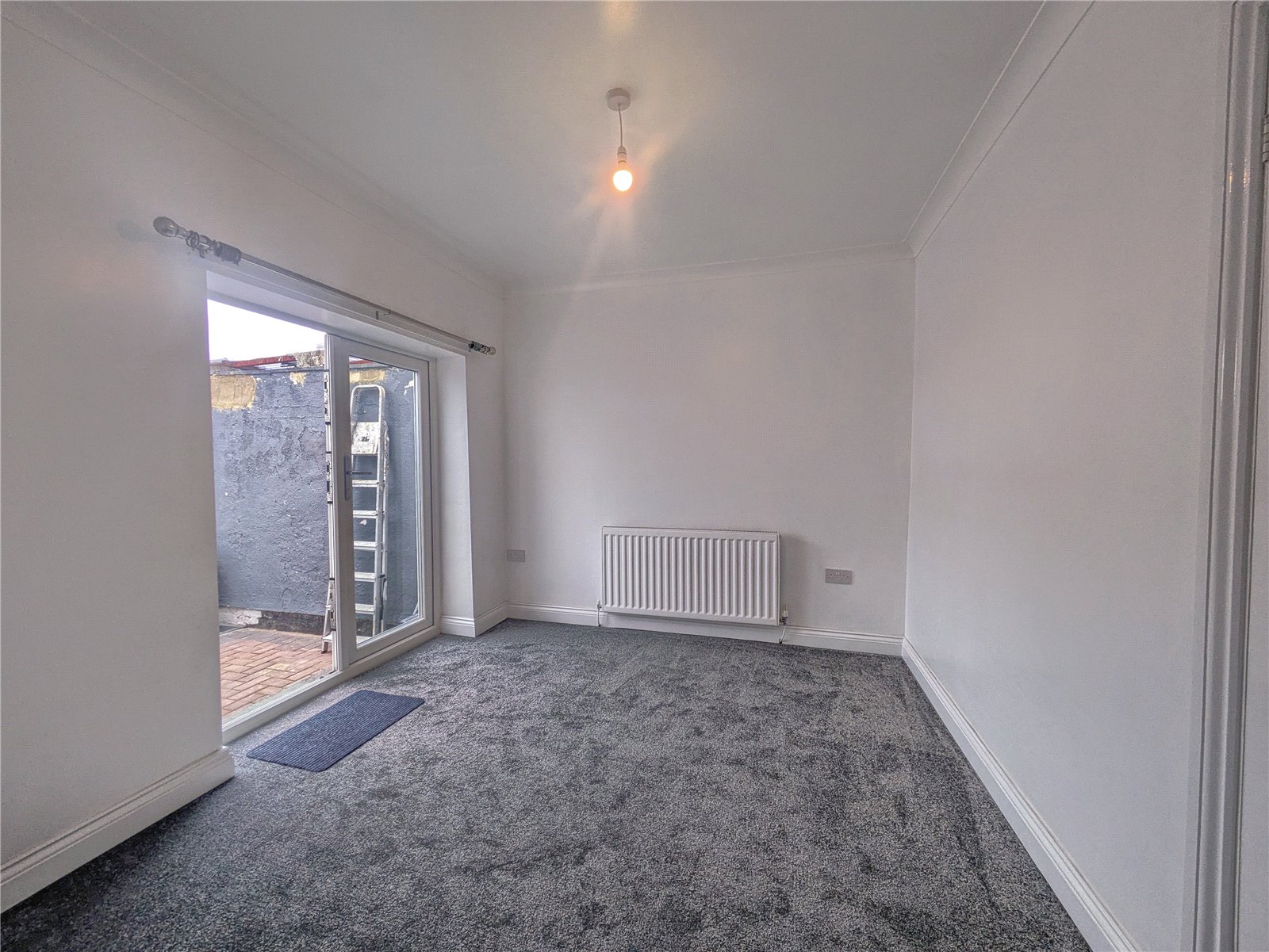 3 bed terraced house to rent in Cliff Street, New Marske  - Property Image 4