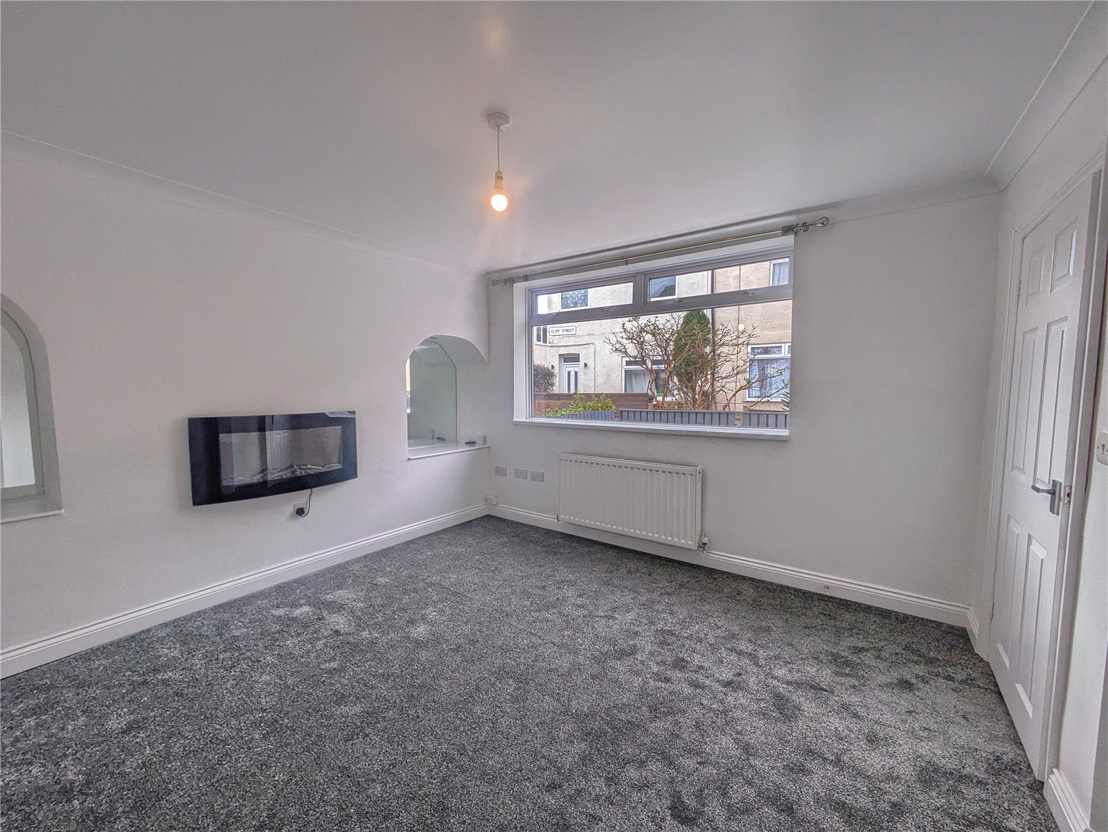 3 bed terraced house to rent in Cliff Street, New Marske  - Property Image 2