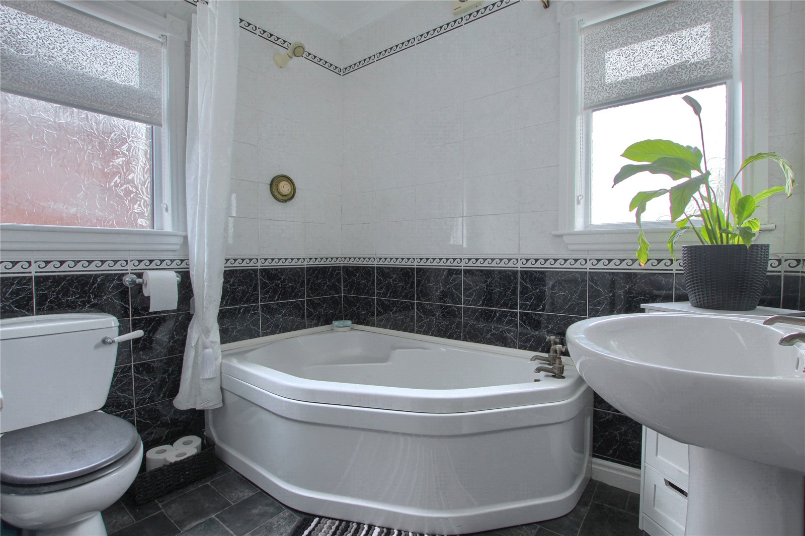 3 bed semi-detached house for sale in Ormesby Road, Middlesbrough  - Property Image 13