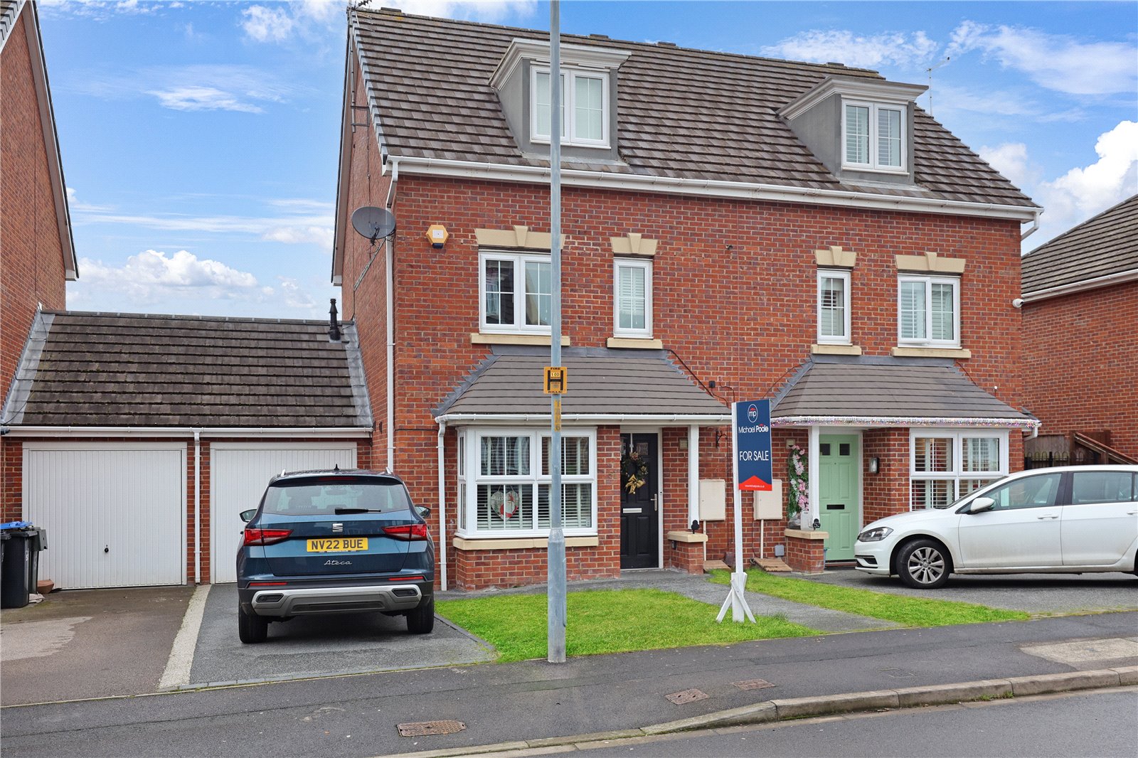 4 bed house for sale in The Covert, Coulby Newham 1