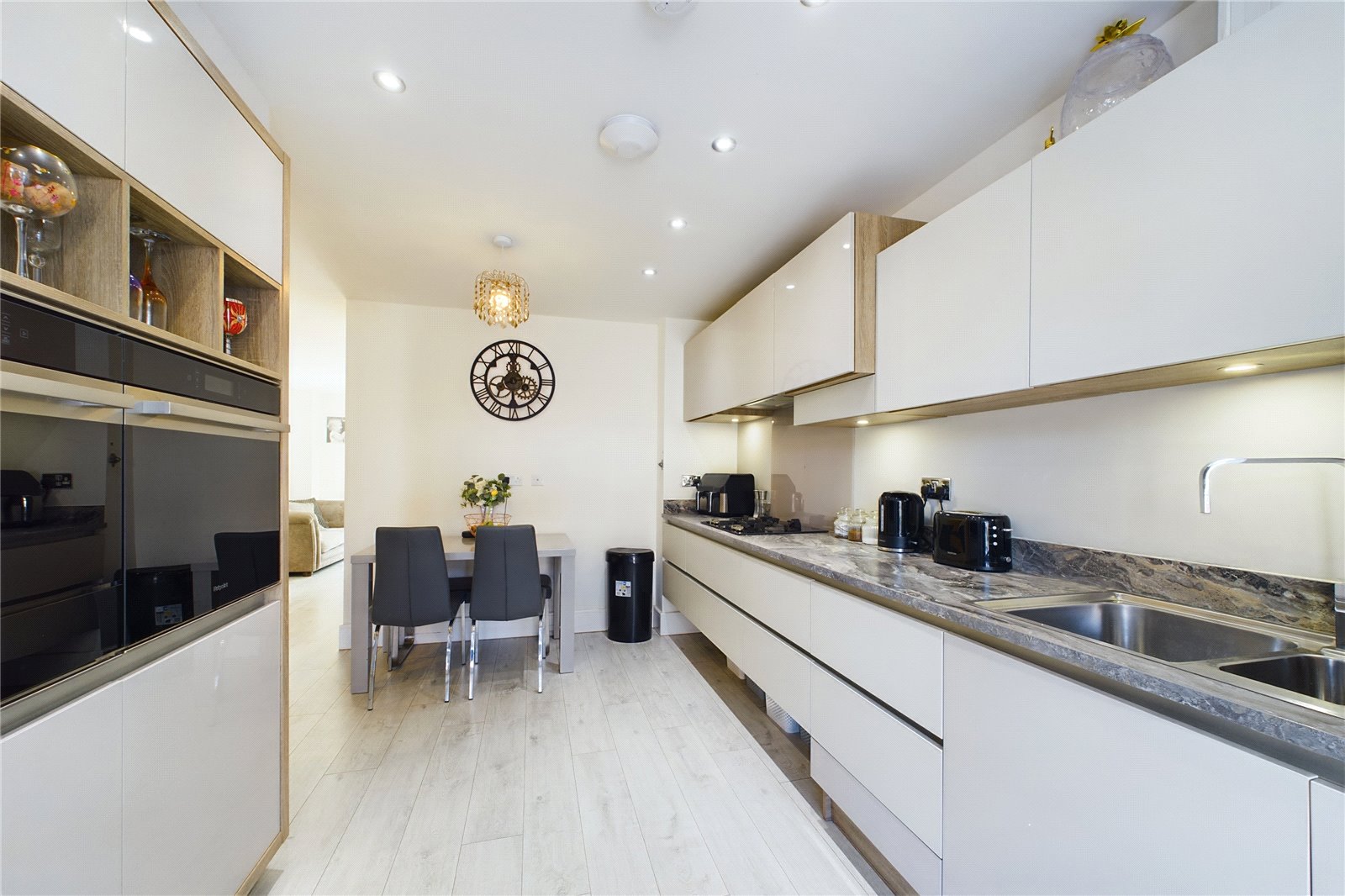 3 bed house for sale in Hunters Hill Close, Guisborough  - Property Image 3