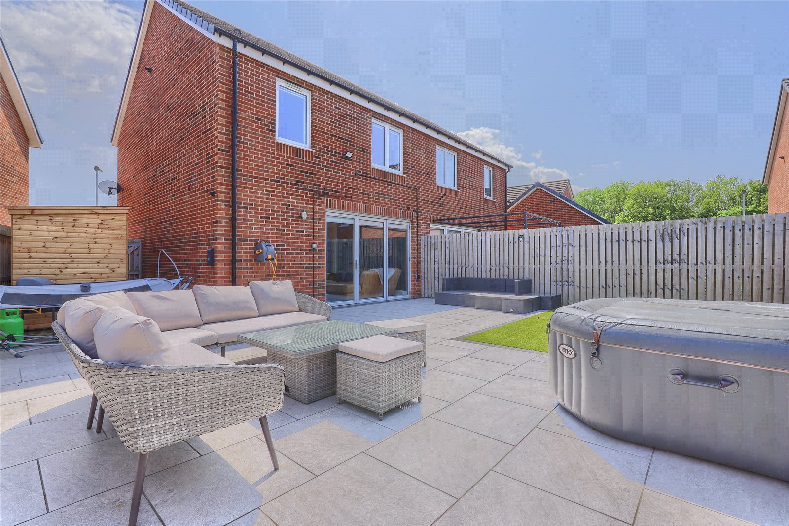 3 bed house for sale in Low Gill View, Middlesbrough  - Property Image 4