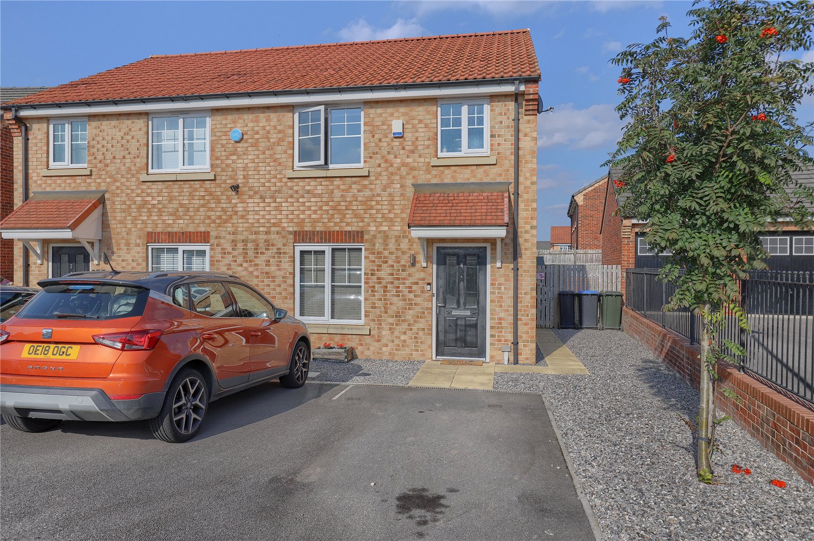 3 bed house for sale in Sunflower Lane, Stainton  - Property Image 1