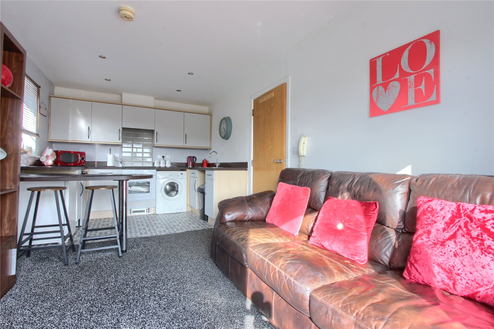1 bed apartment for sale  - Property Image 5