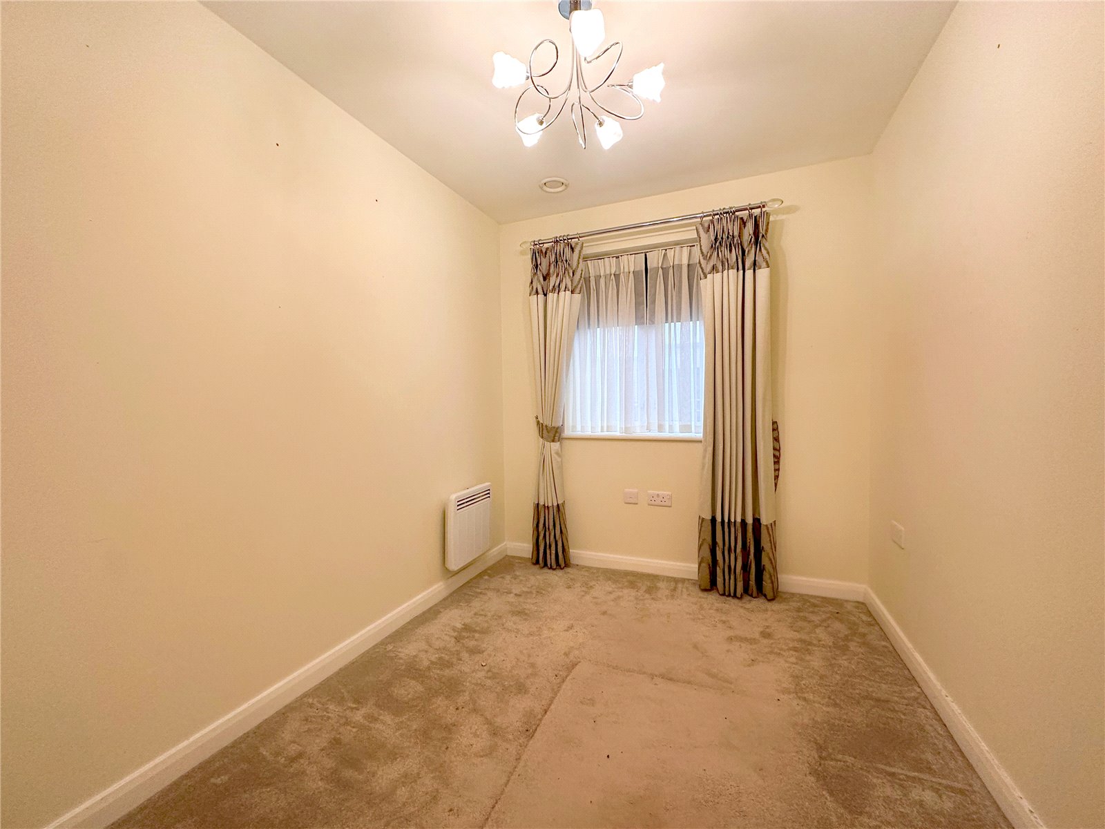 2 bed apartment for sale in Beckside Gardens, Guisborough  - Property Image 5